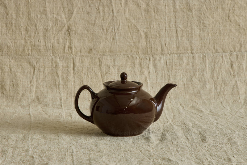 Teapot in Chestnut