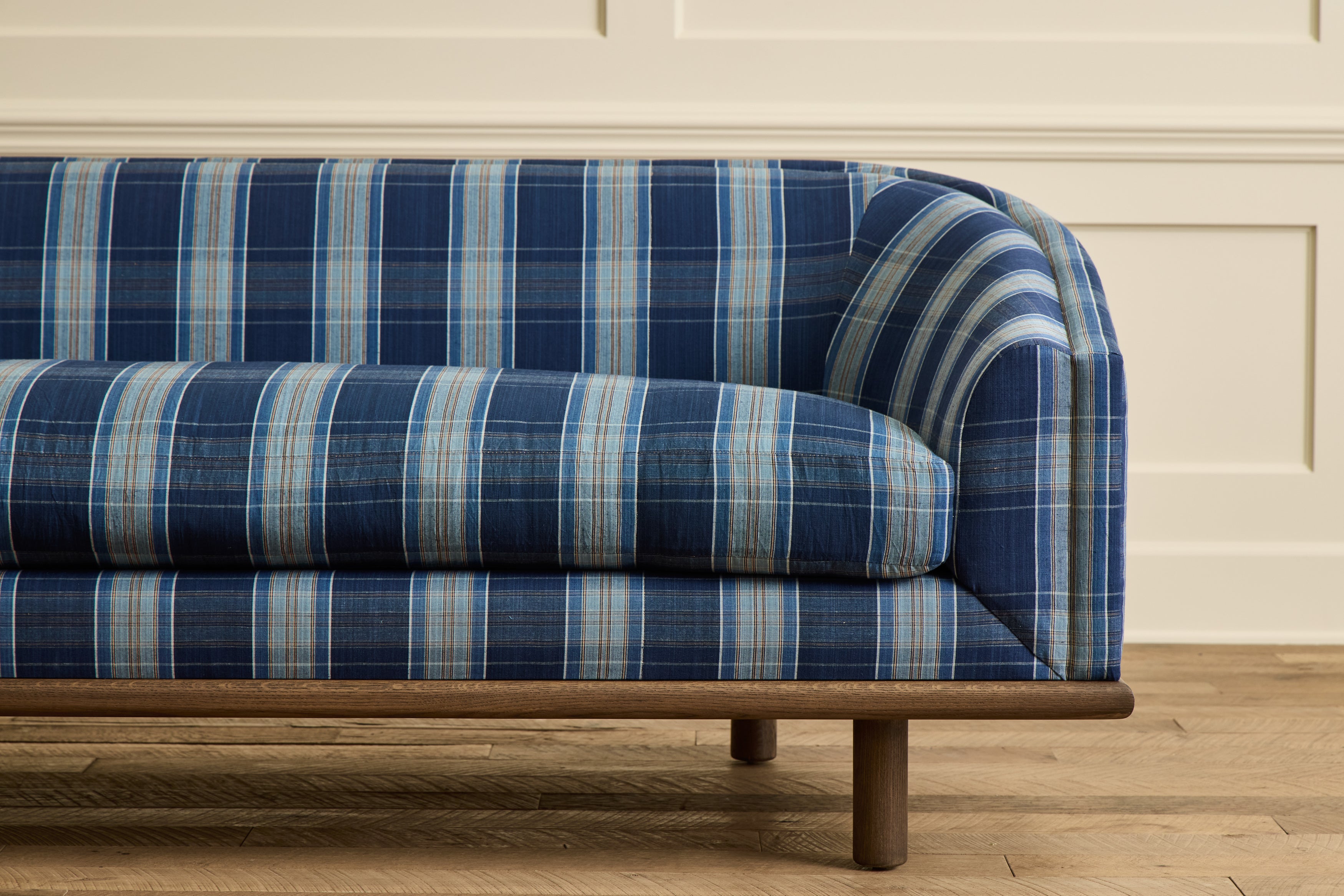 Curved Sofa, 90"