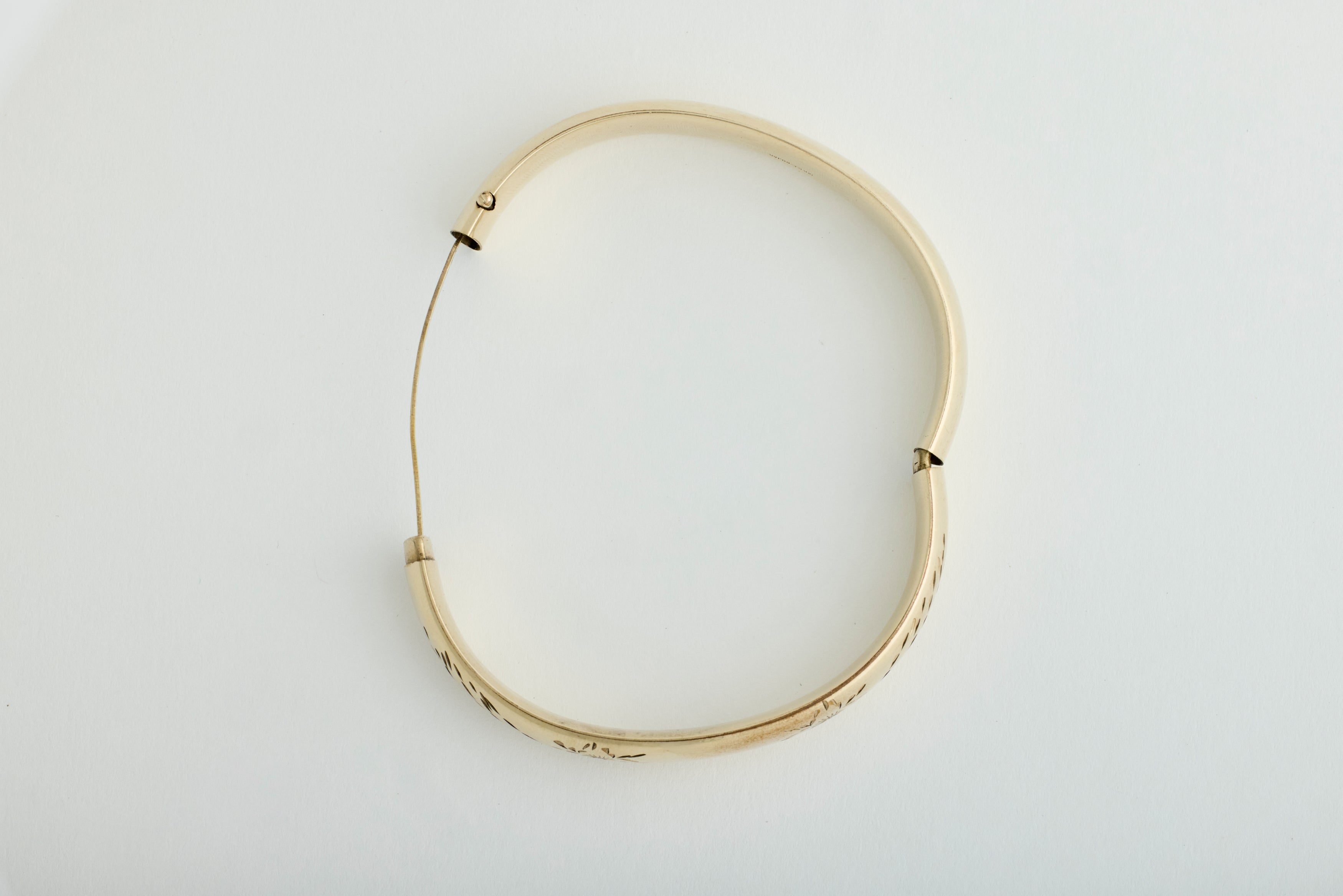 Etched Floral Bracelet