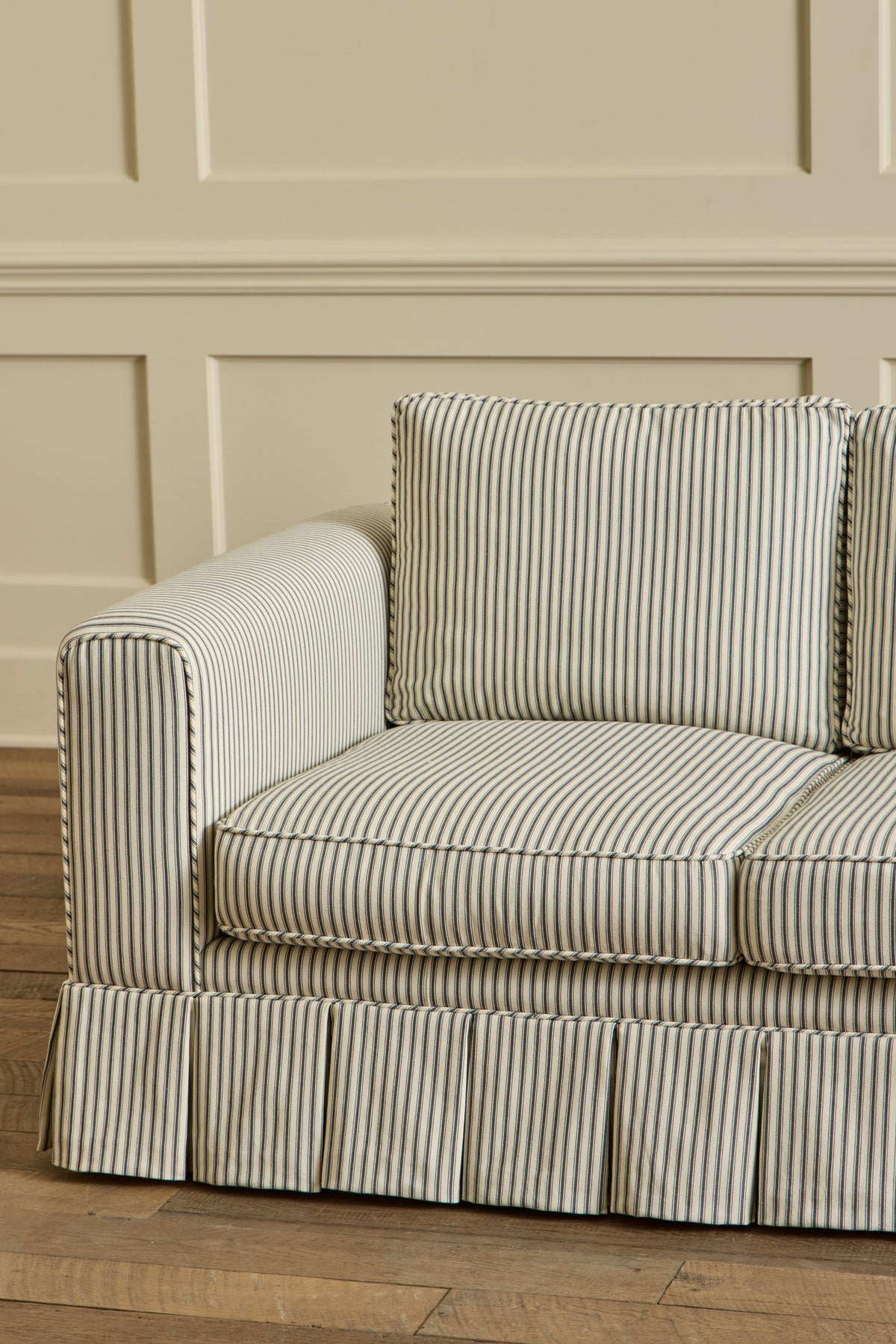 Tuxedo Sofa, 84"