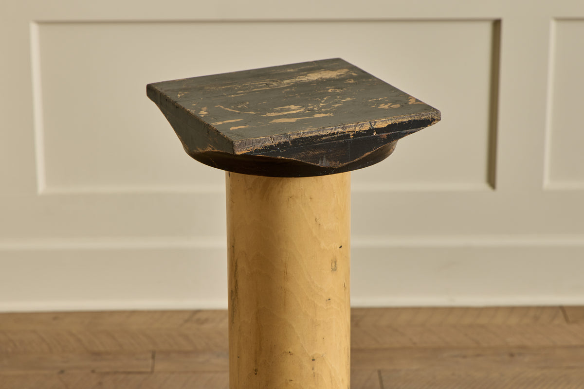 Wood Painted Pedestal