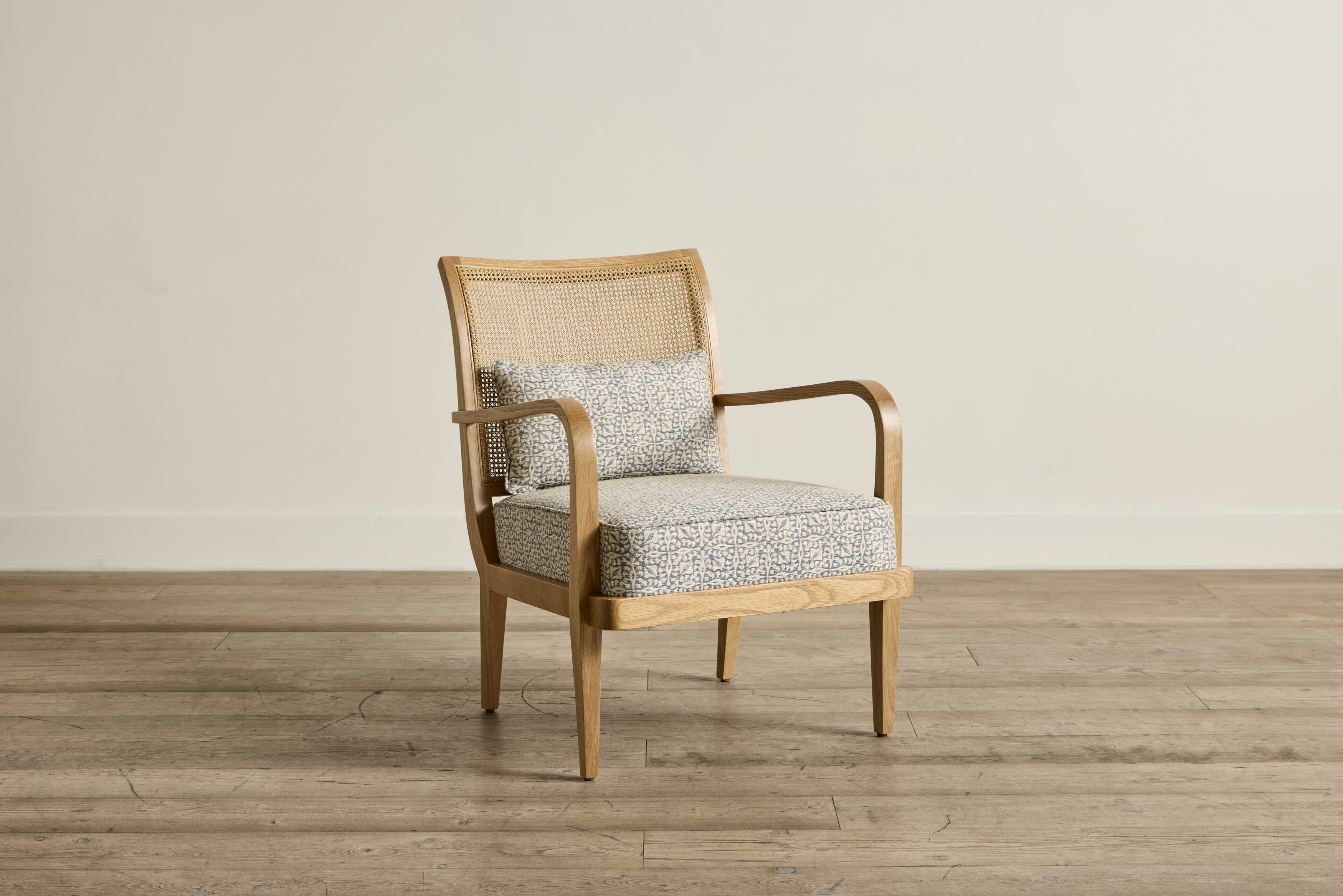 Shown in Customer’s Own Material (Susan Deliss Costanza Bosphorous Blue) and Natural Oak
