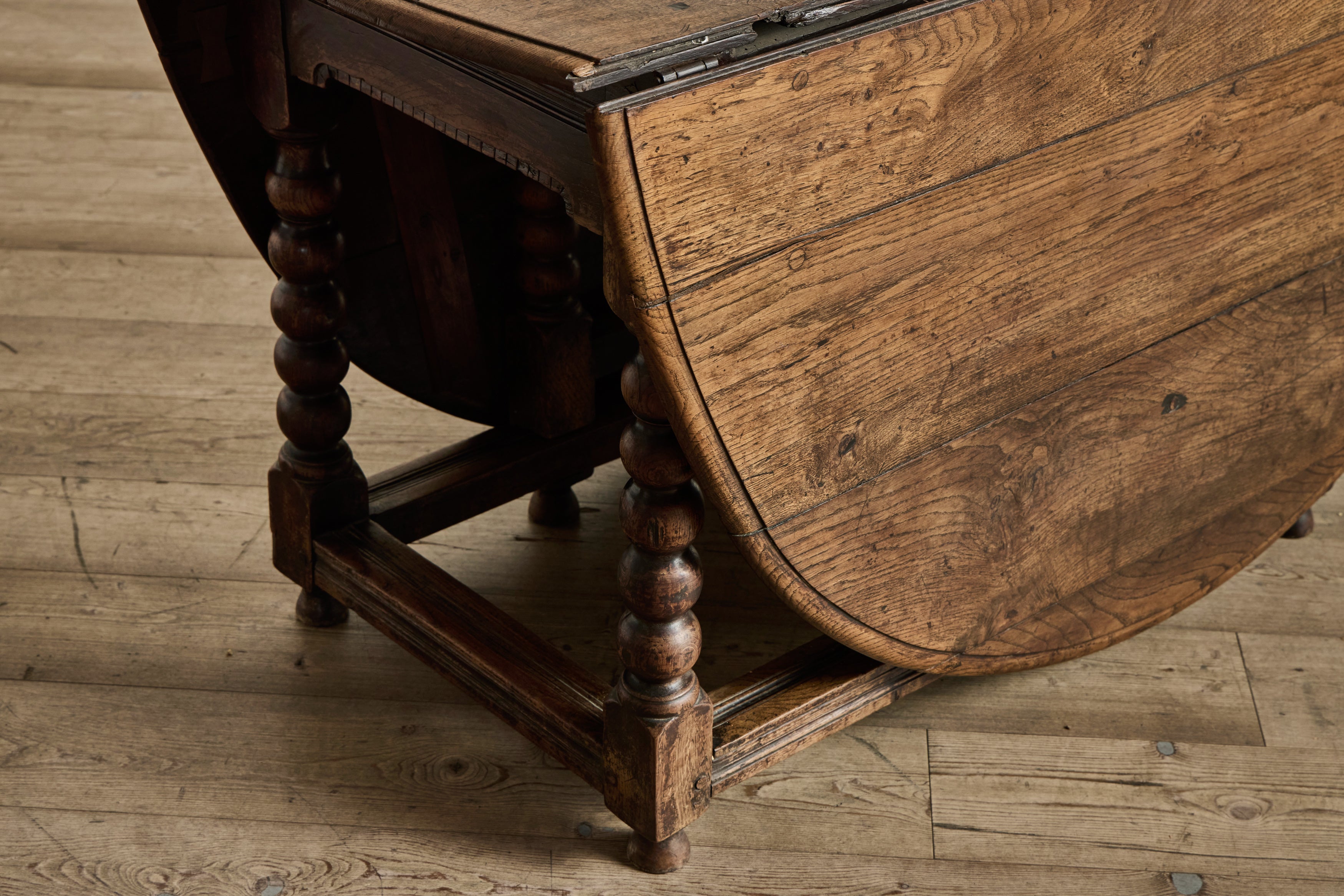 English Gate Leg Table
