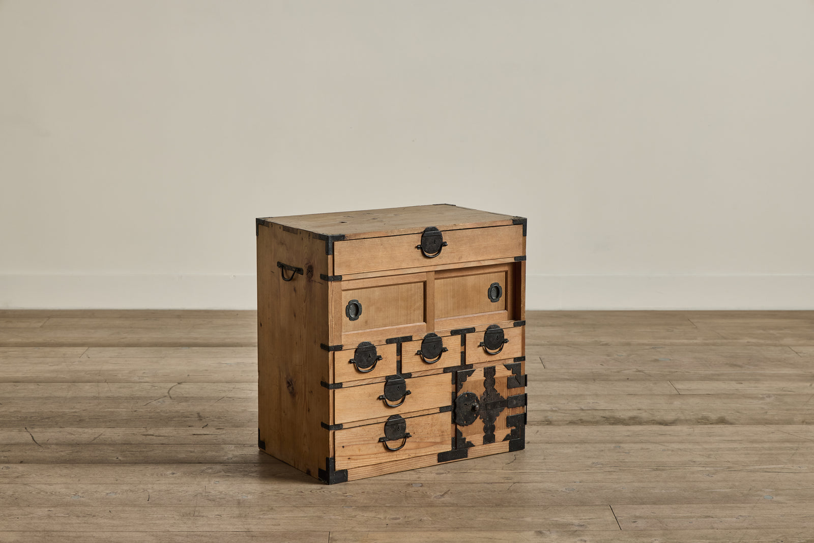 Kiri Wood Tansu Chest – Nickey Kehoe