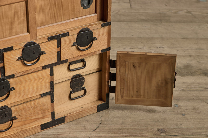 Kiri Wood Tansu Chest