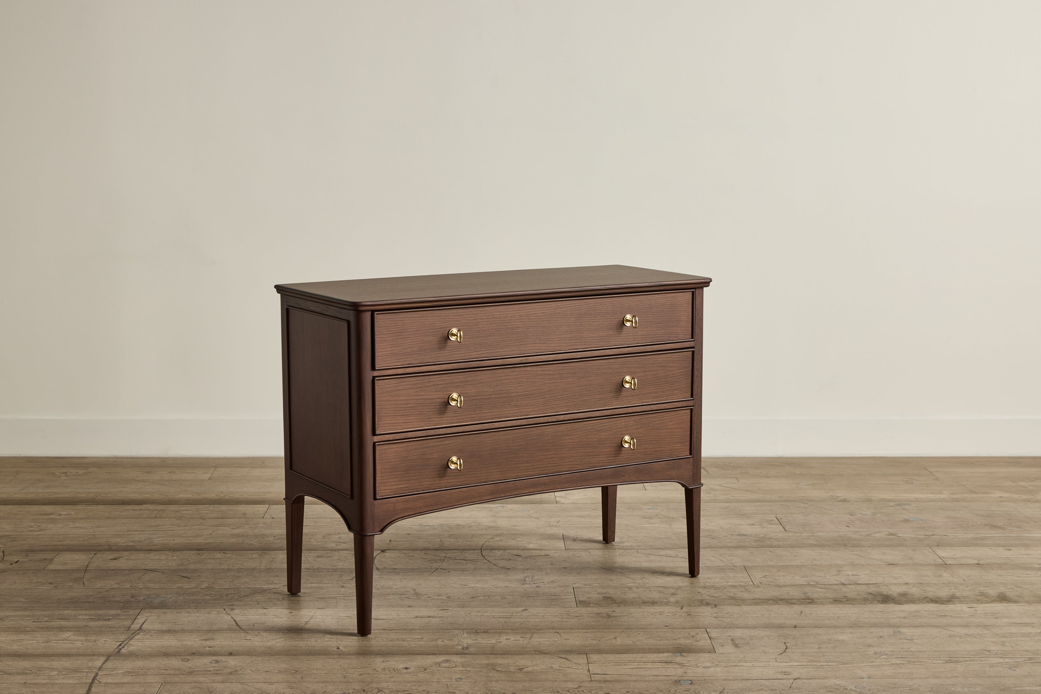 Heirloom Dresser, 42"