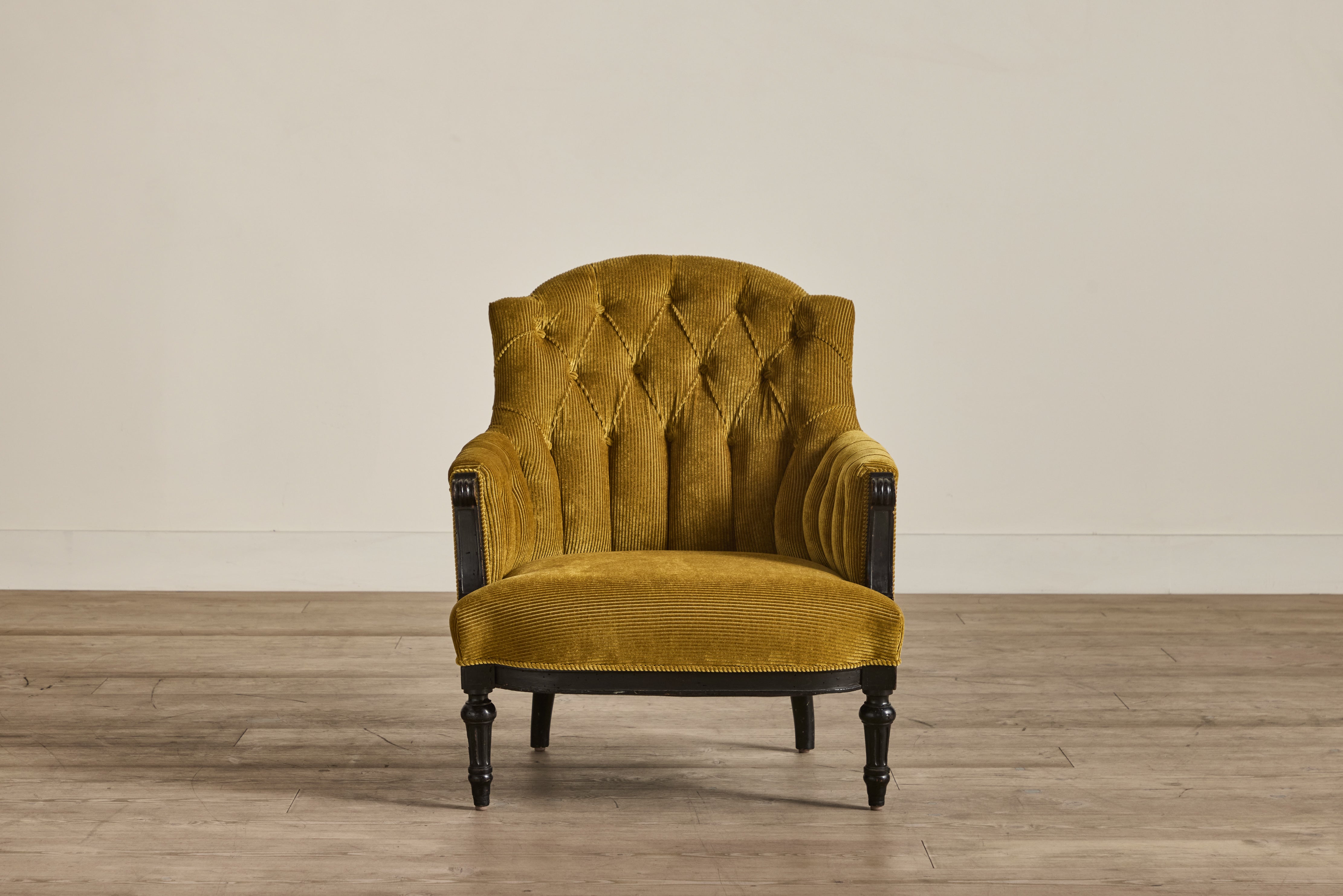 Corduroy Tufted Armchair (LA)