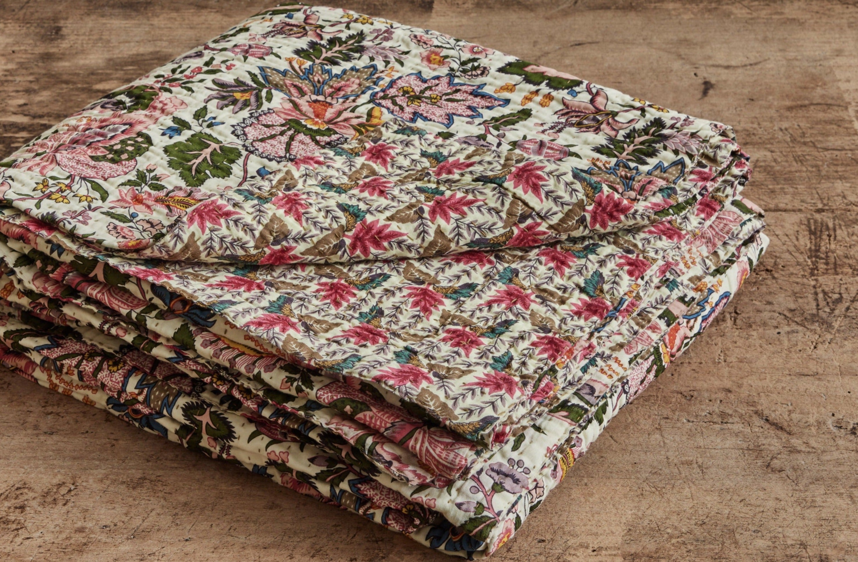 Bed Cover in Une Perse