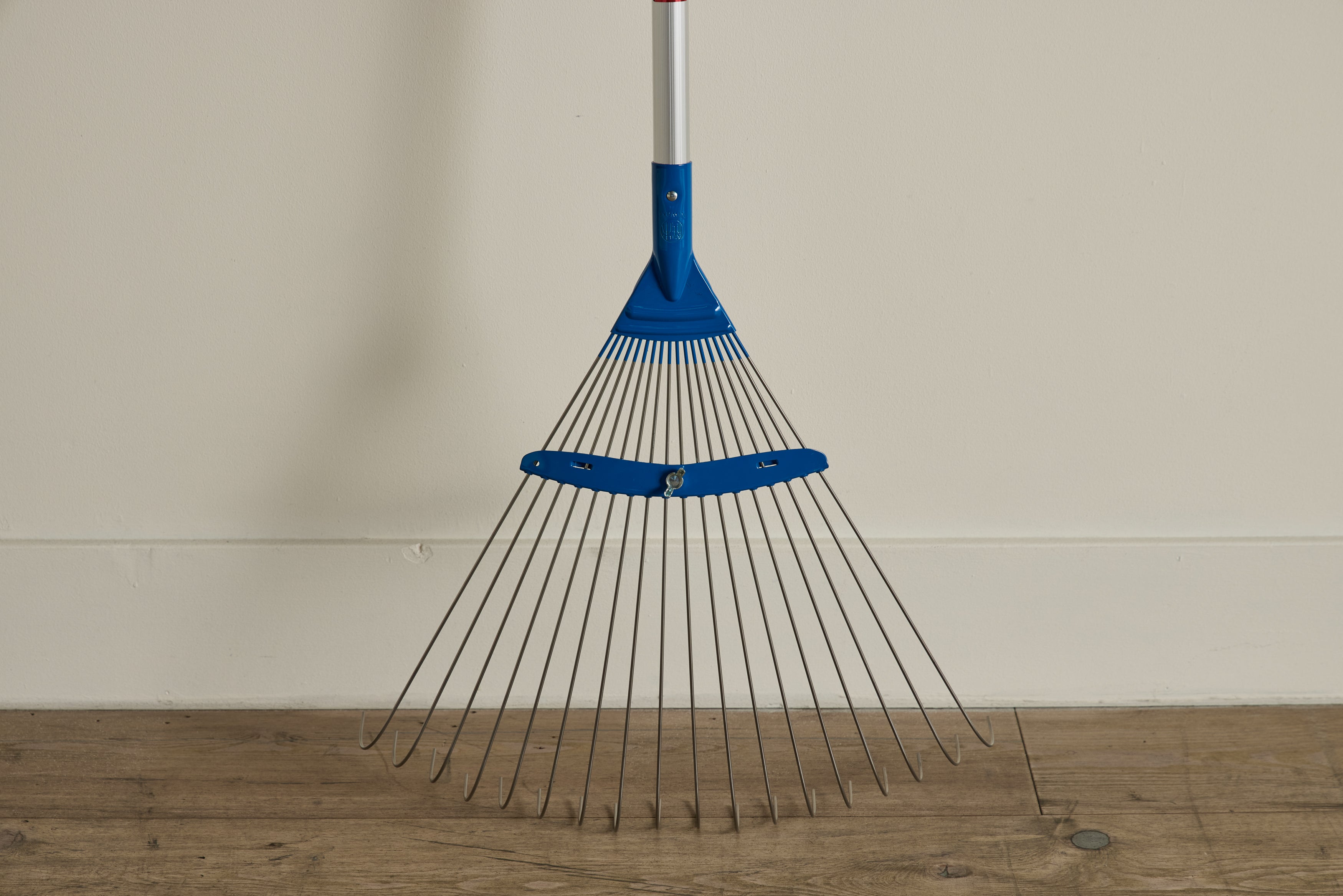 Adjustable Aluminum Rake