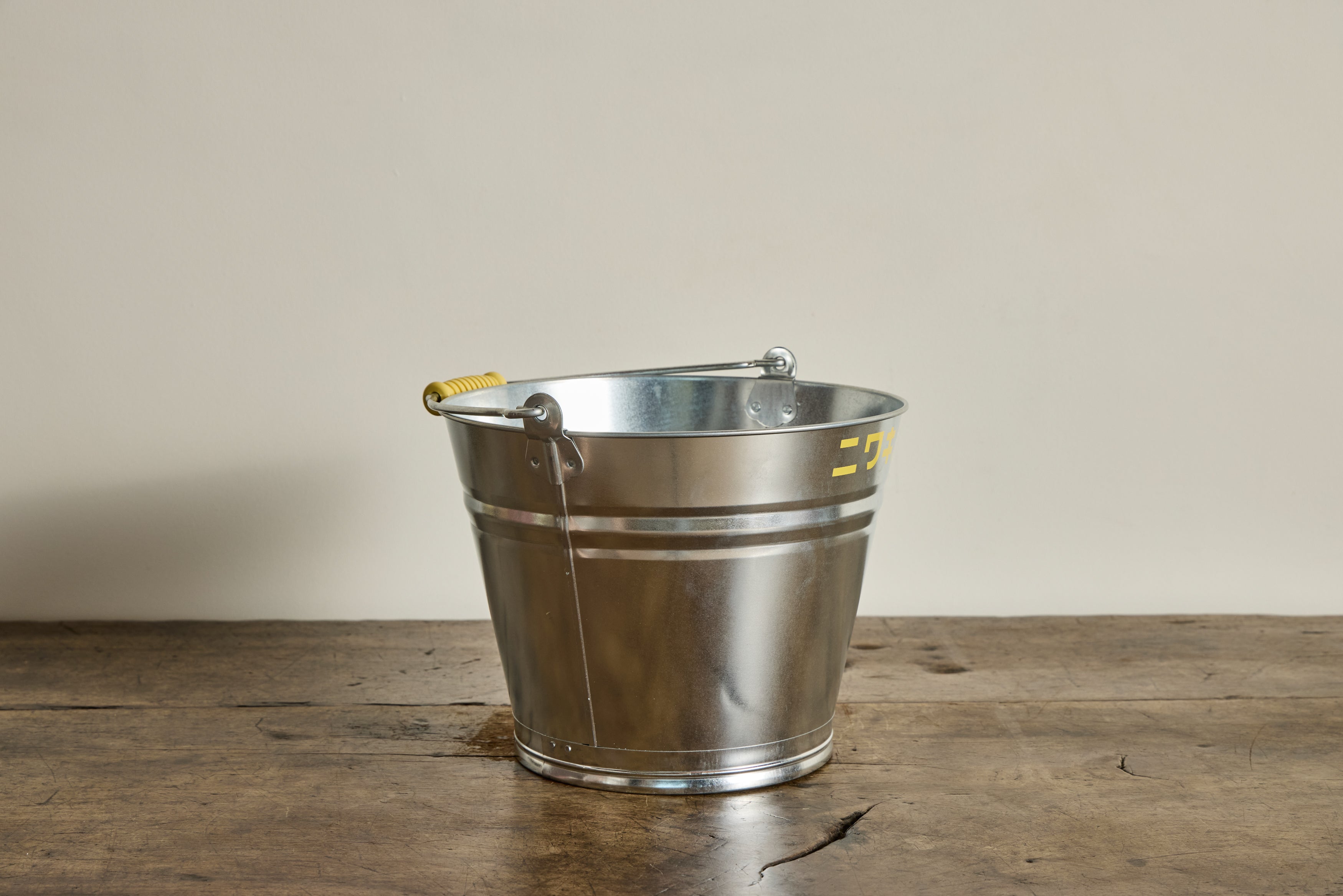 Galvanised Bucket (Multiple Sizes)