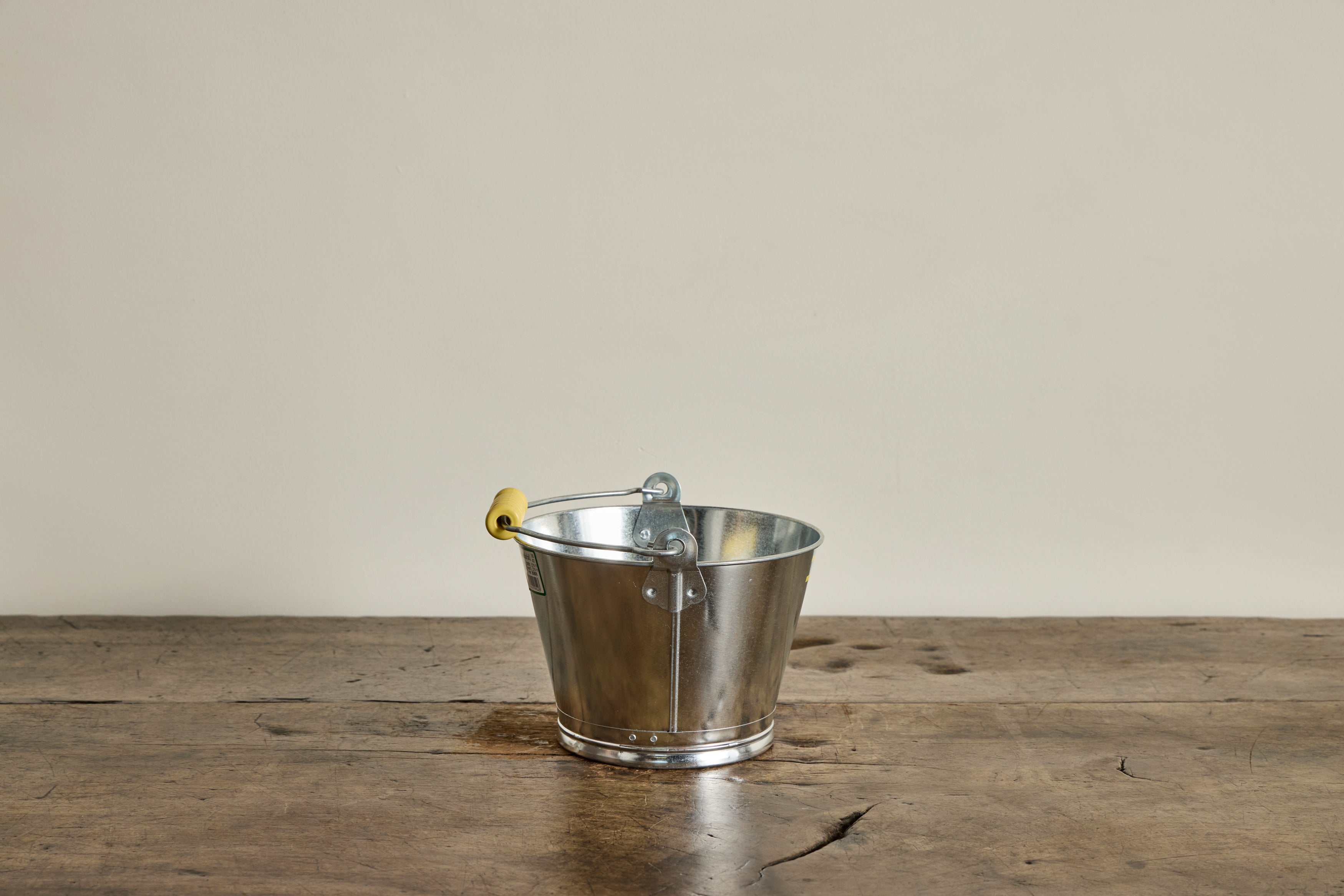 Galvanised Bucket (Multiple Sizes)