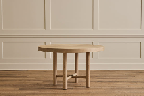 Round Dining Table, 48"