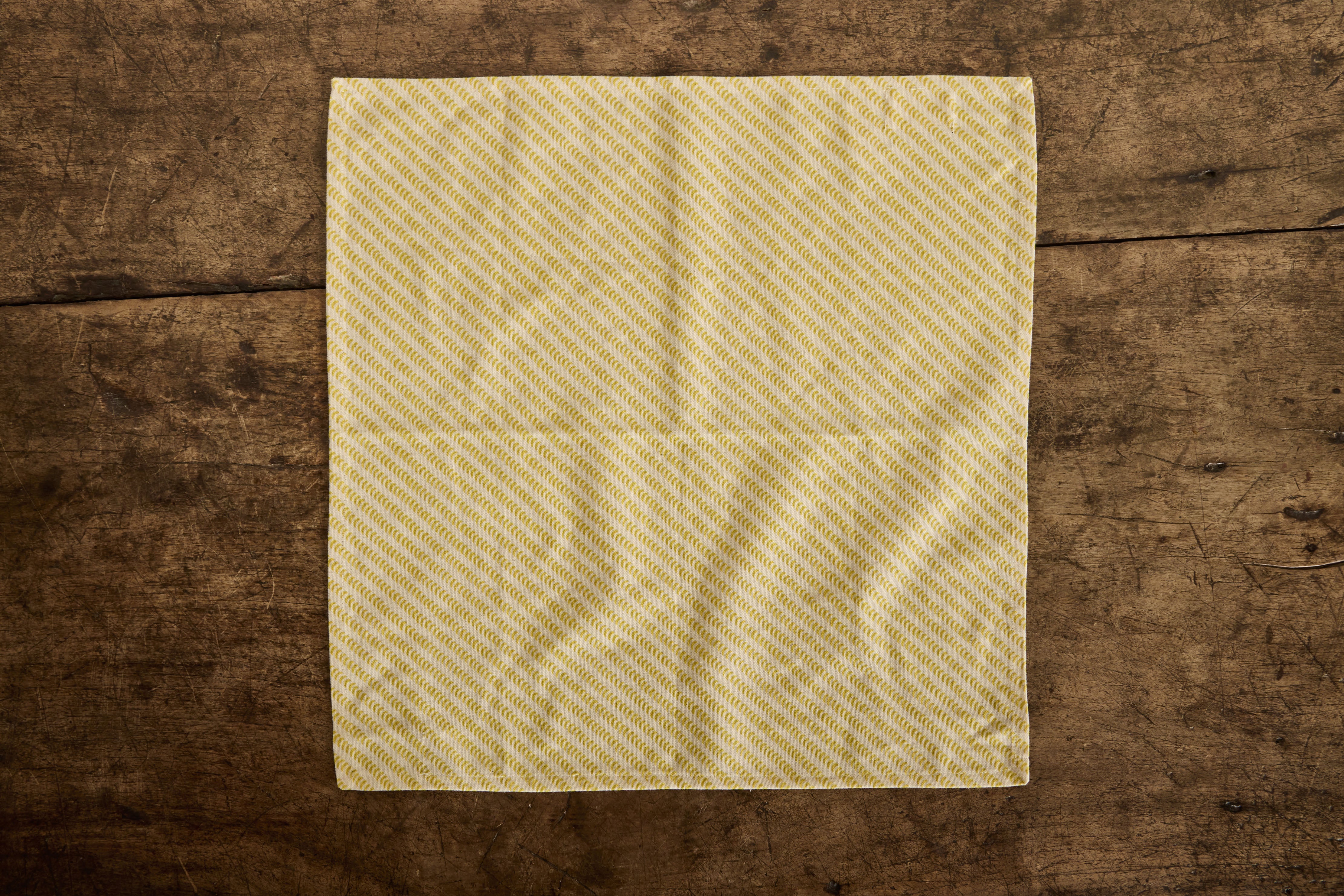 Crescent Napkins in Citron