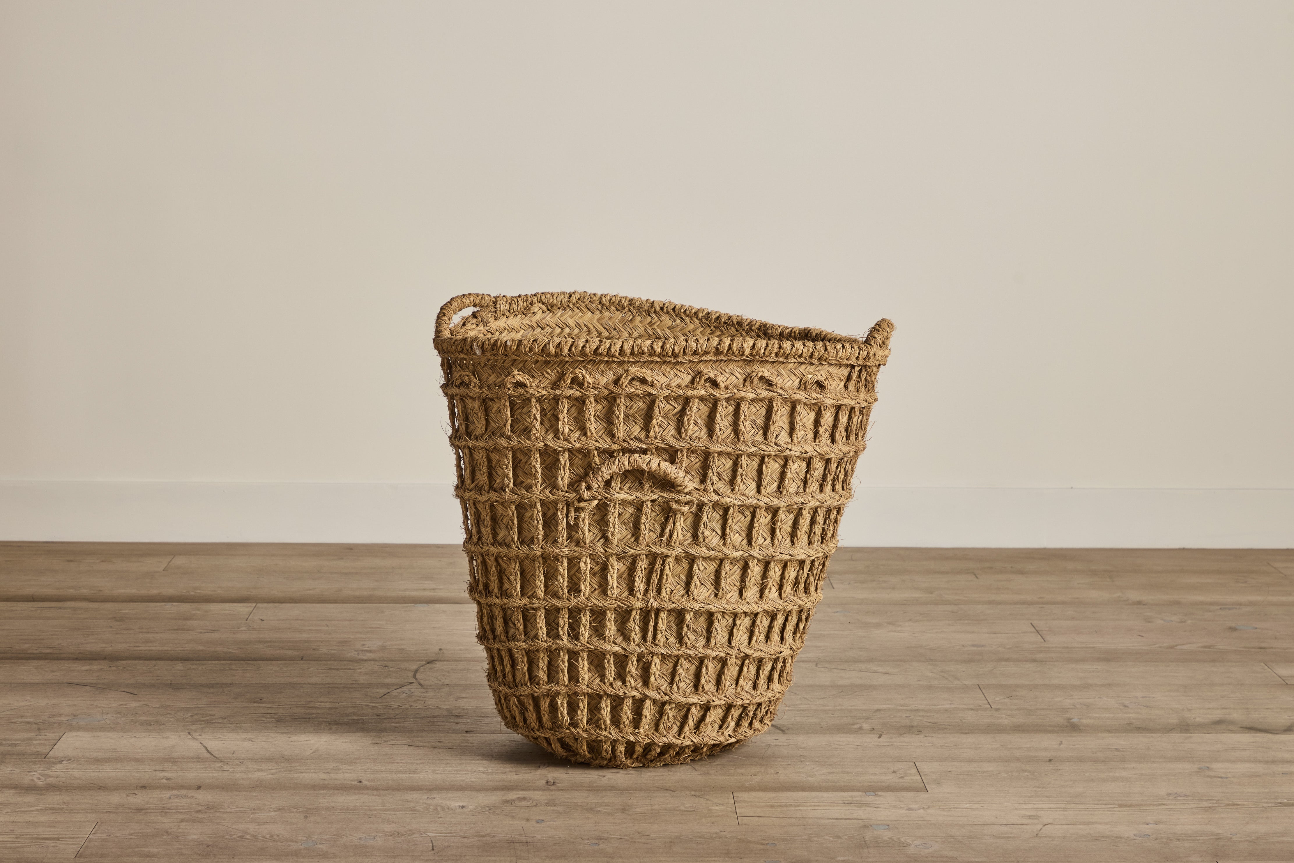 Large Rattan Basket (LA)