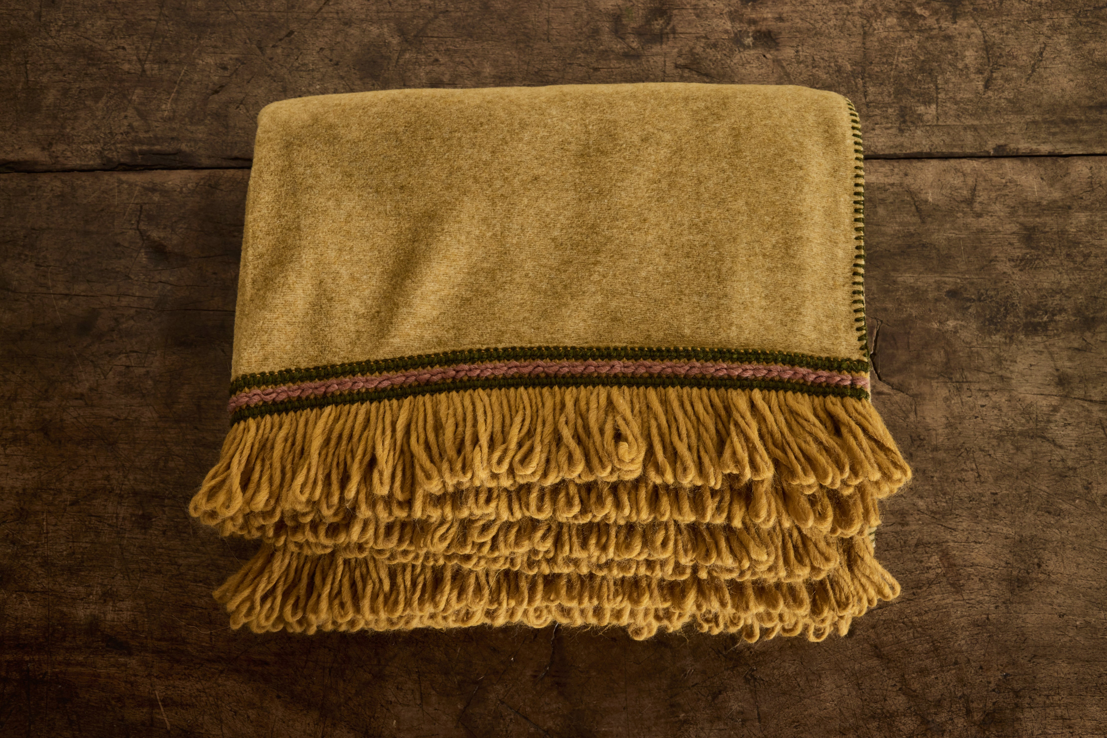 Bamboo Throw in Yellow