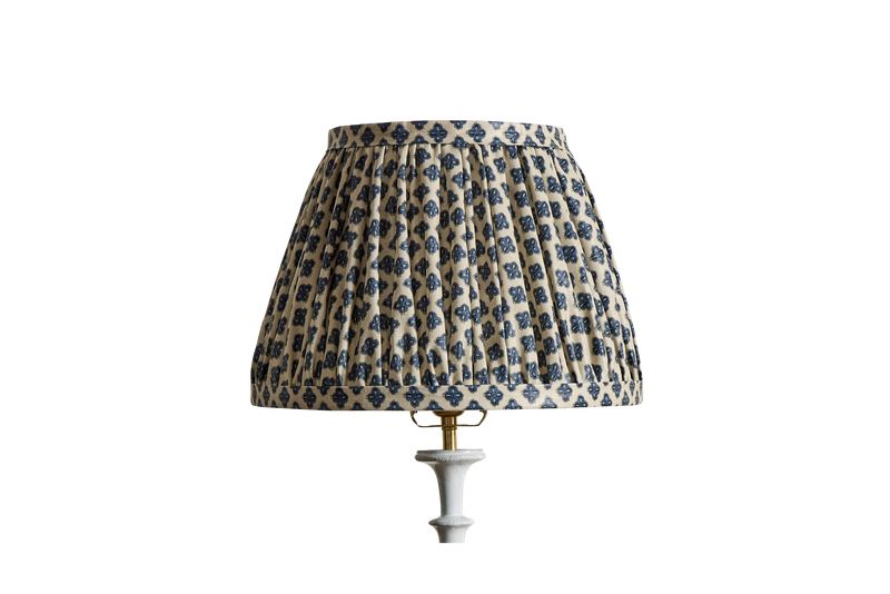 Lampshade in Howe Woad Knurl