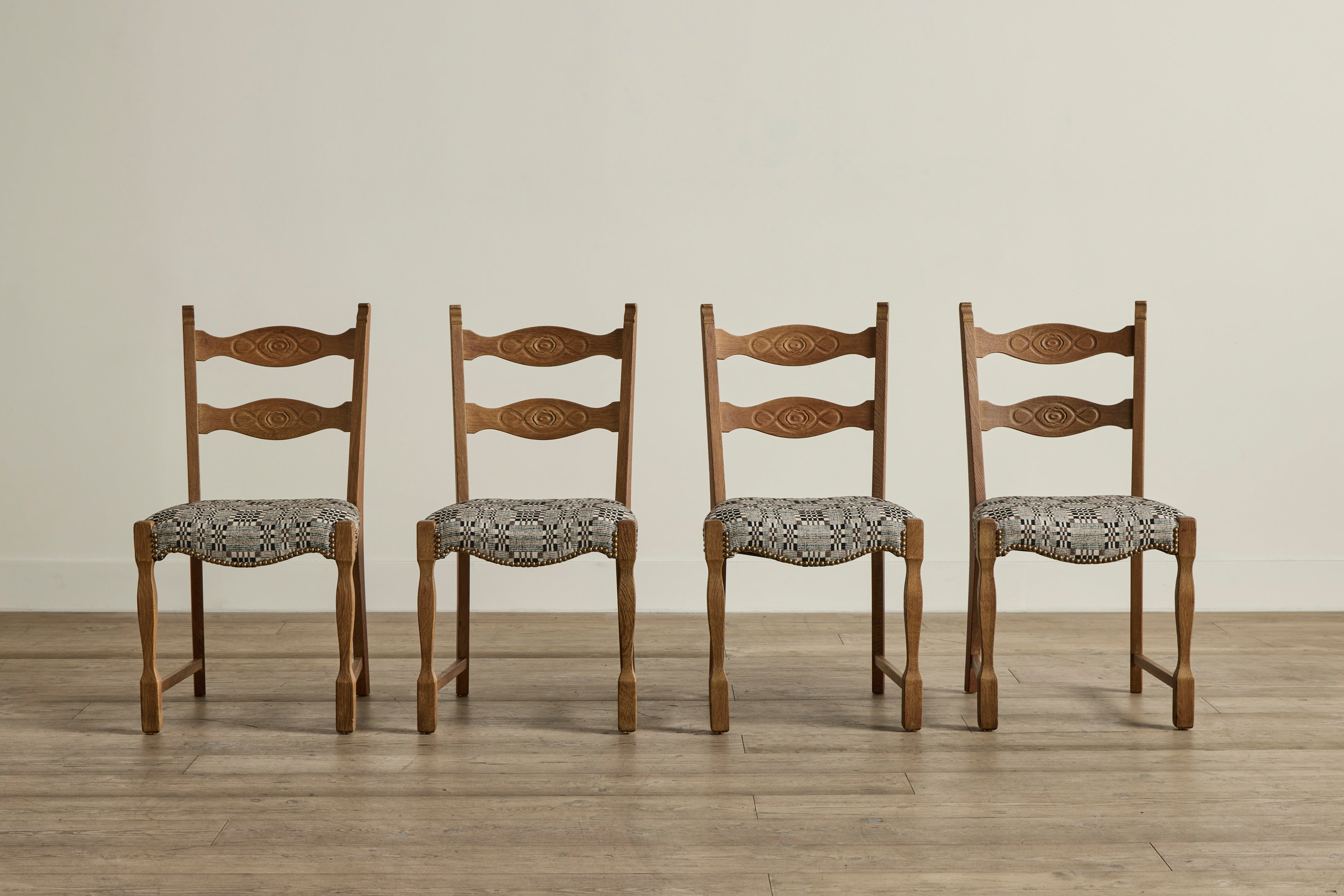 Set of 4 Carved Dining Chairs