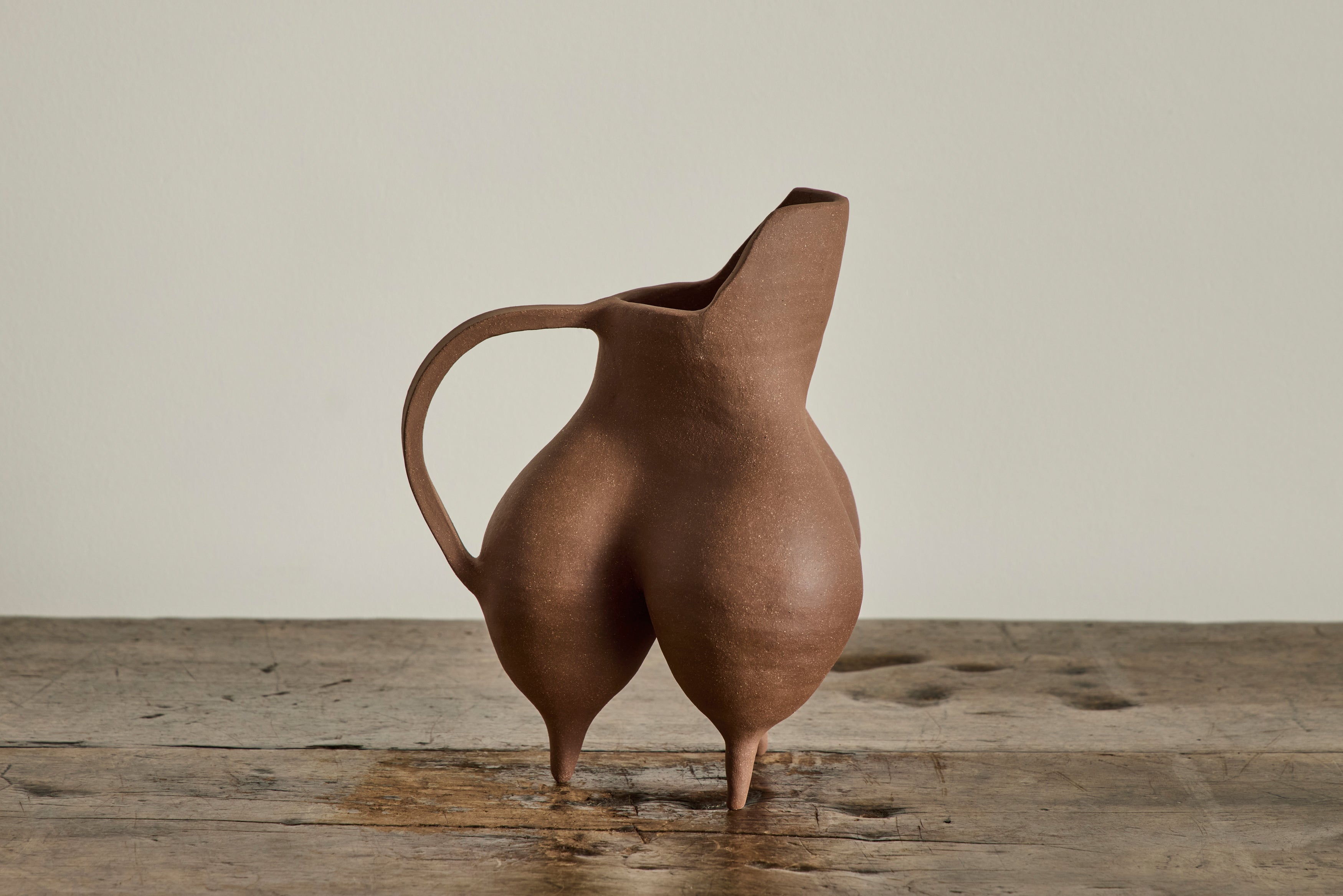 Tripod Pitcher in Red Stone
