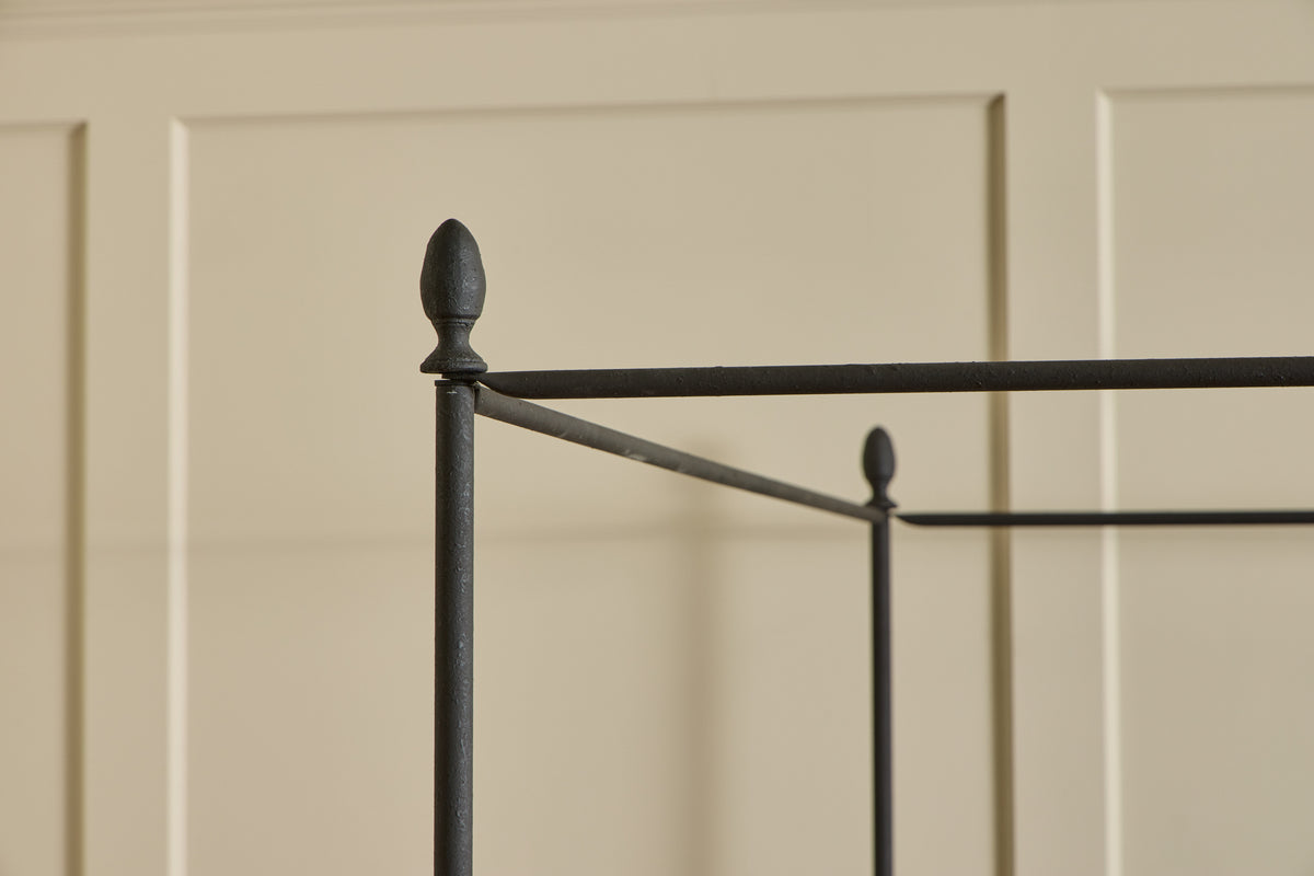 Iron Canopy Bed, Queen