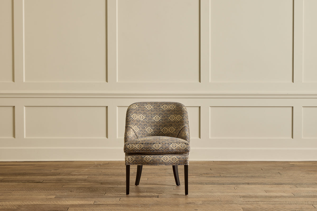 Cove Dining Chair, 25"
