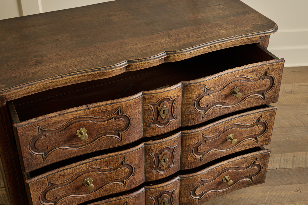 18th Century Oak Wood Dresser