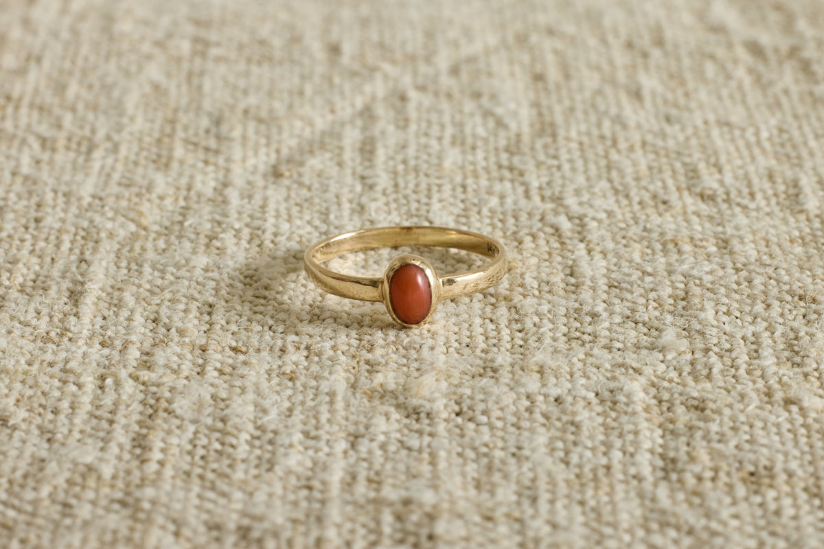 Mid Century Gold and Coral Band