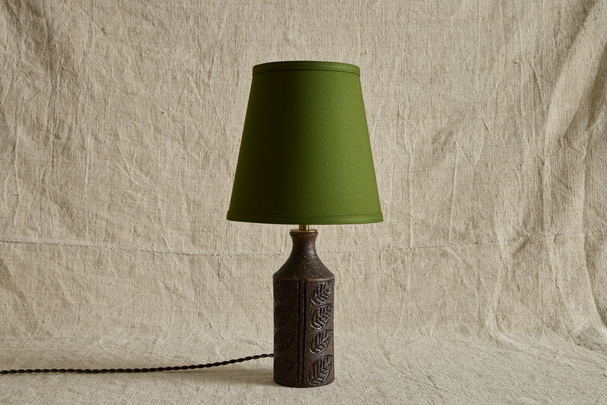 VTG SWEDISH CERAMIC TABLE LAMP