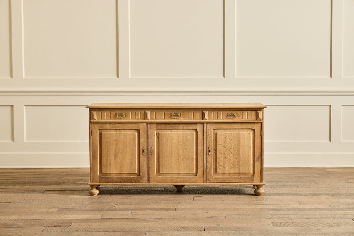 VTG DANISH CARVED OAK SIDEBOARD