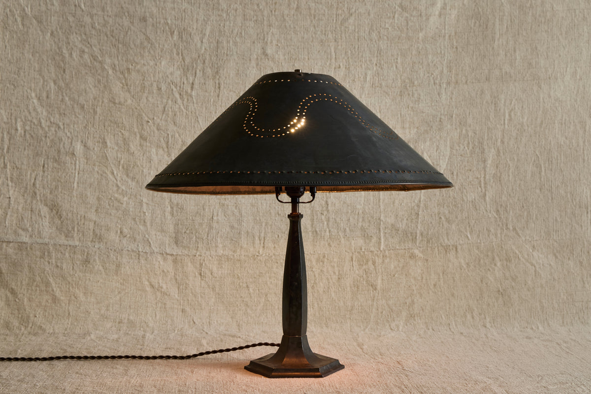 VTG METAL LAMP WITH COPPER SHADE