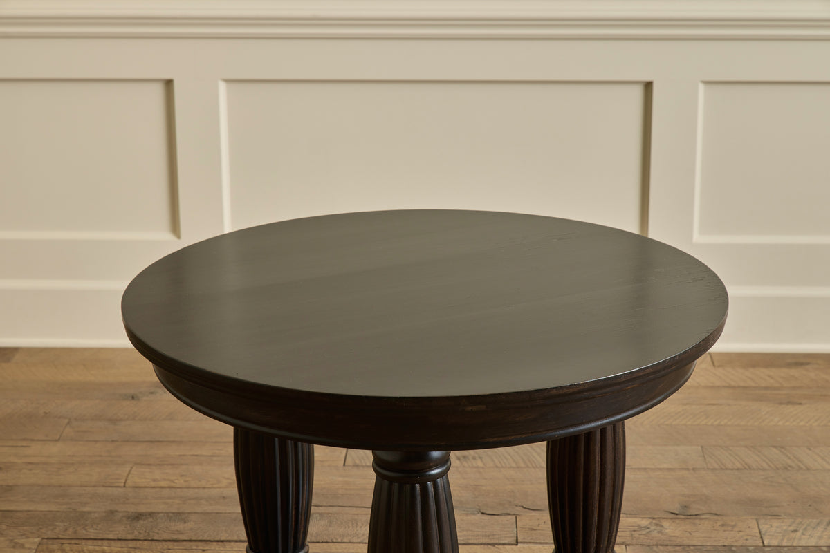 Danish Round Entry Table