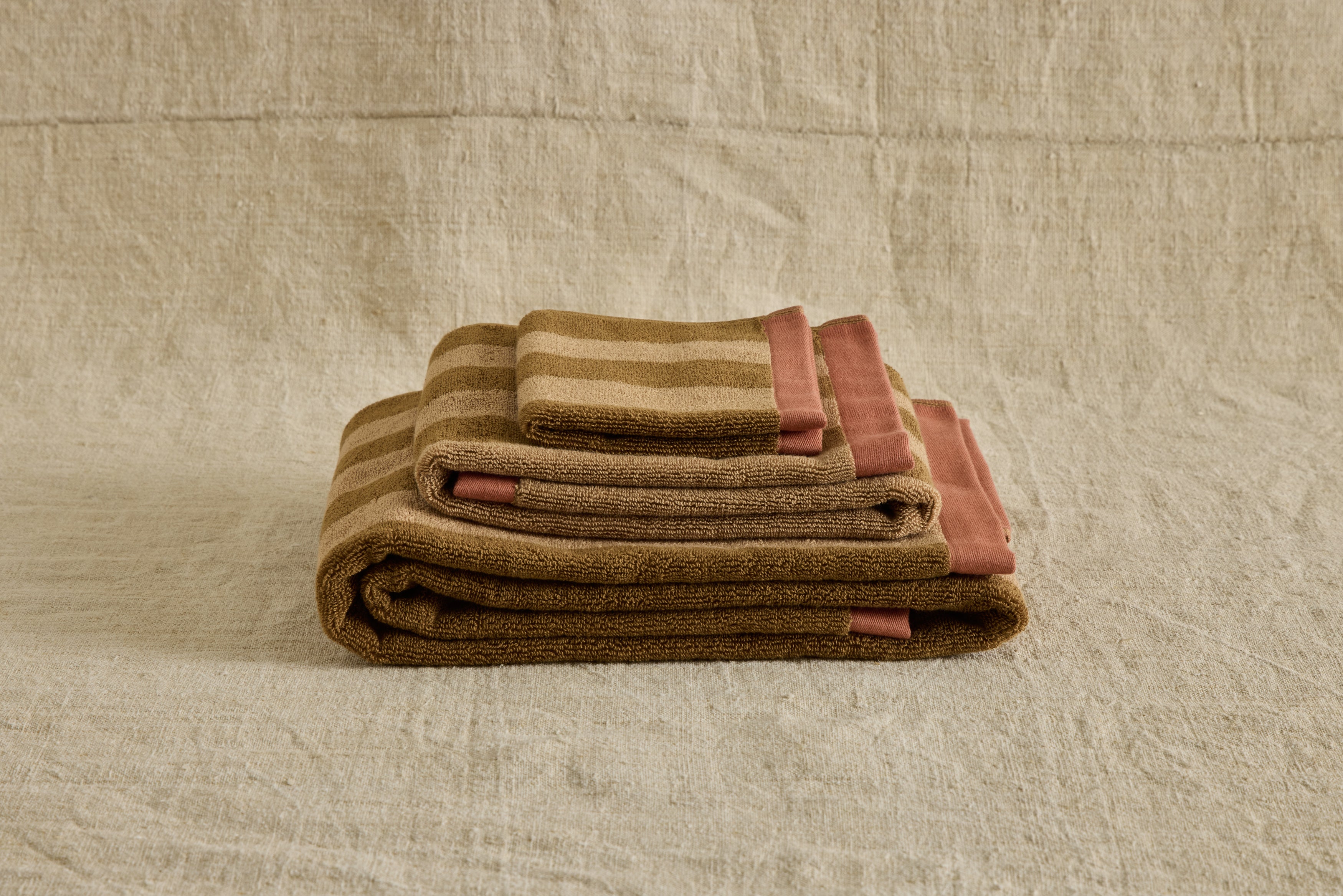Bath Set in Clara Stripe