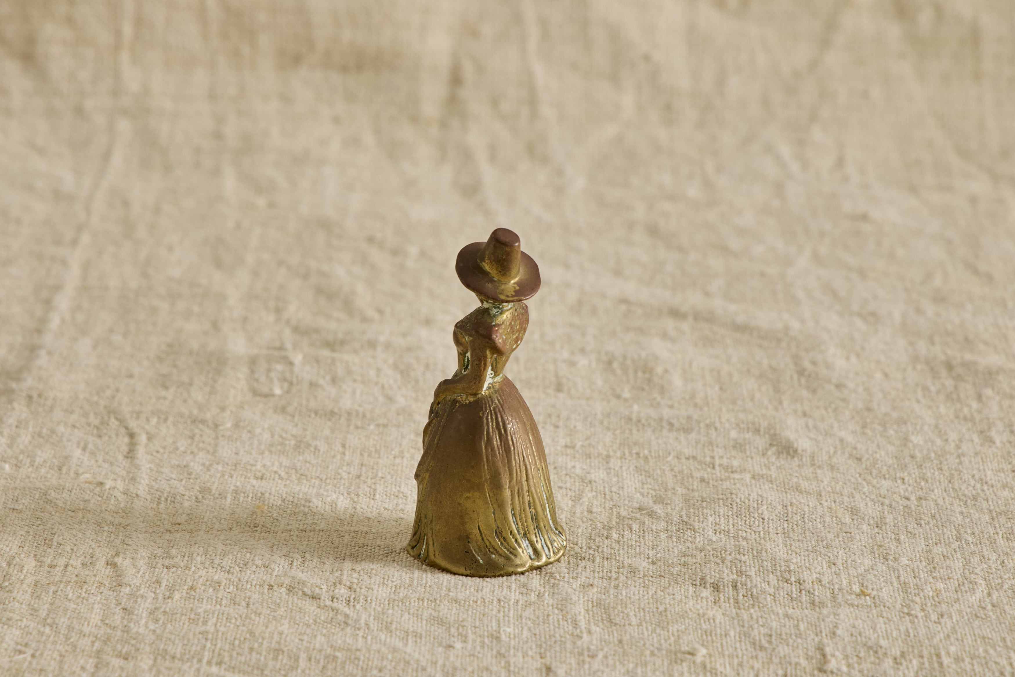 Metal Cast Figure Bell No. 4