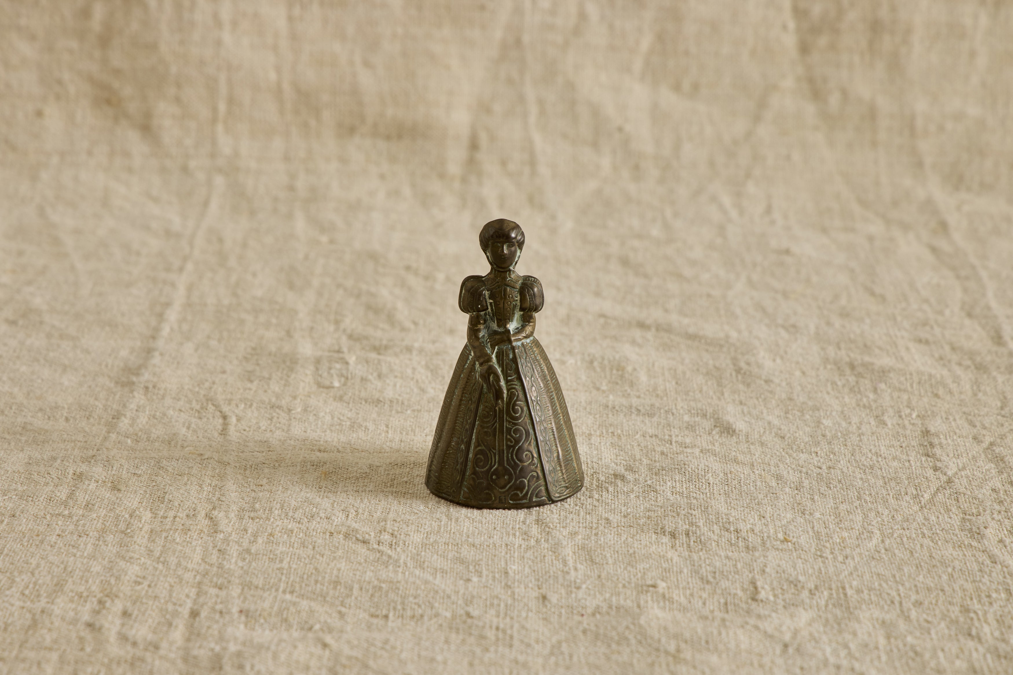 Metal Cast Figure Bell No. 6