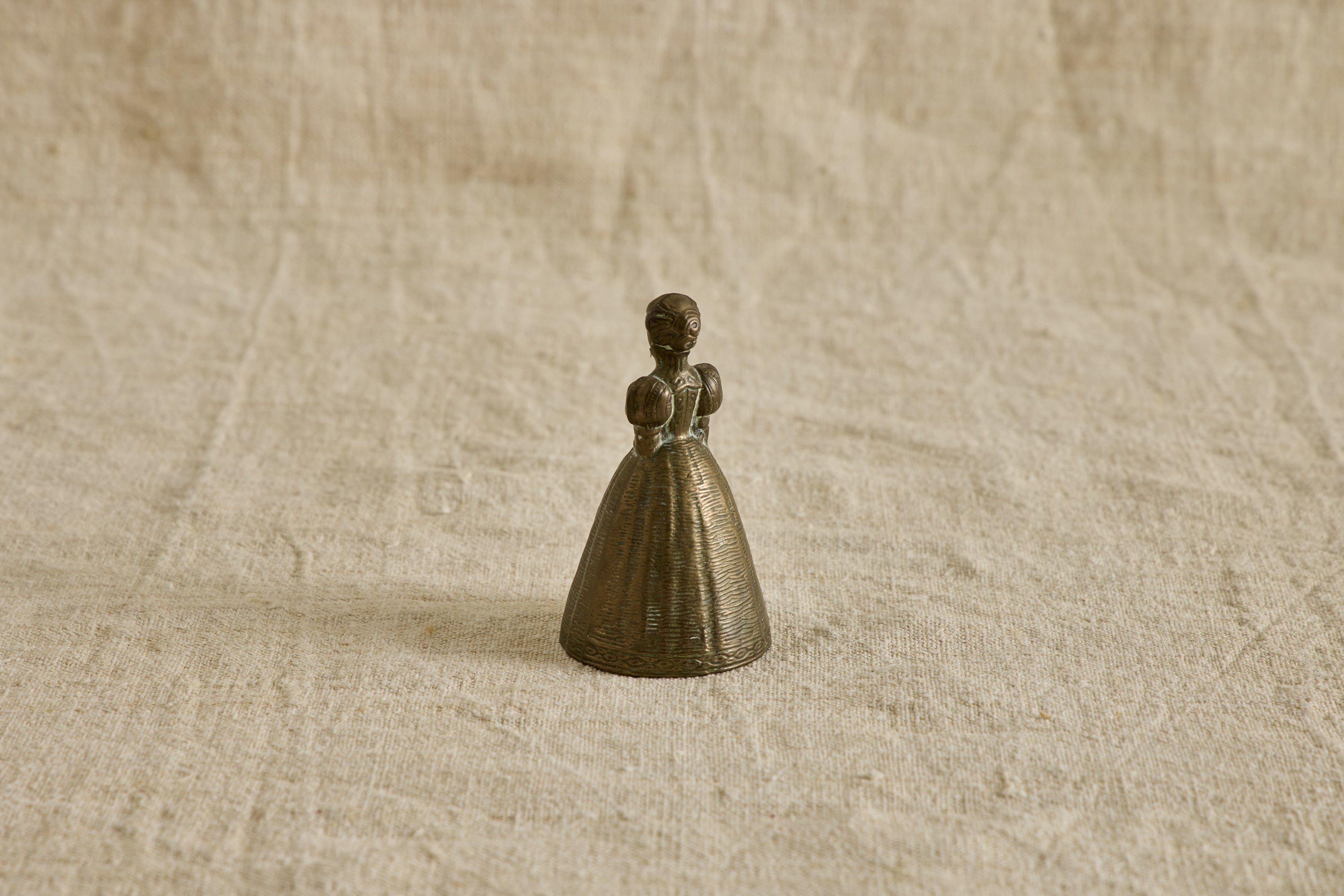 Metal Cast Figure Bell No. 6