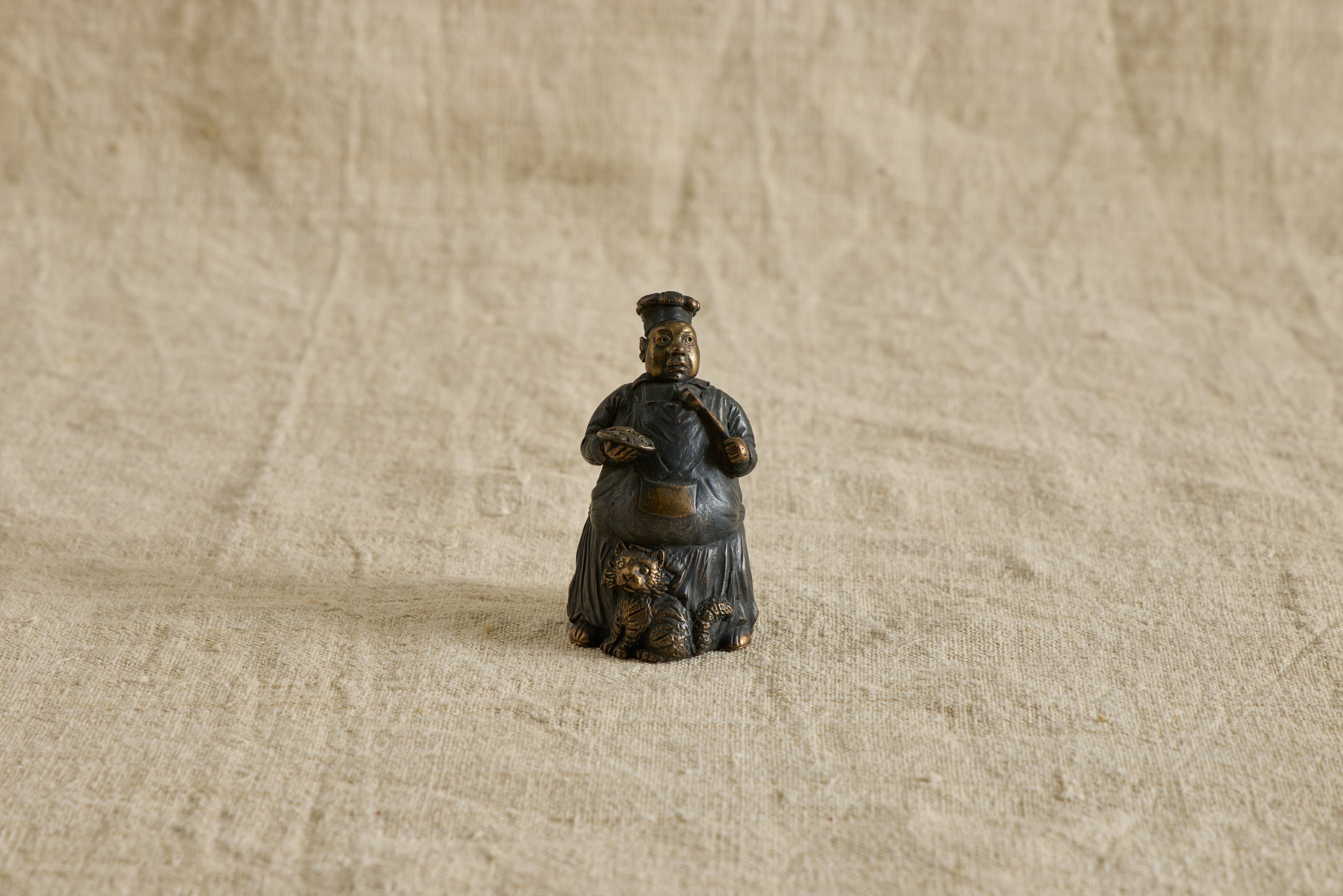 Metal Cast Figure Bell No. 7