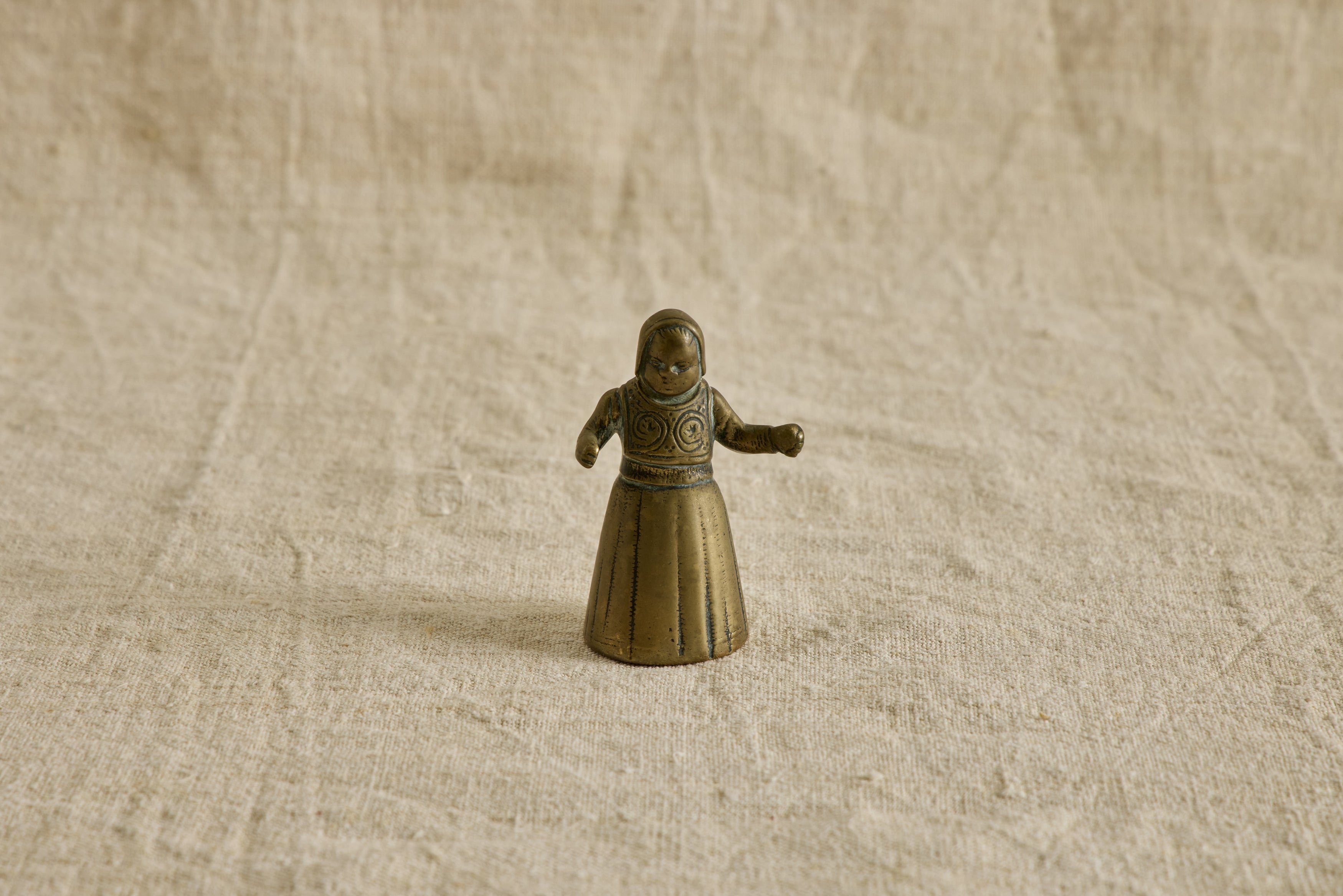 Metal Cast Figure Bell No. 8