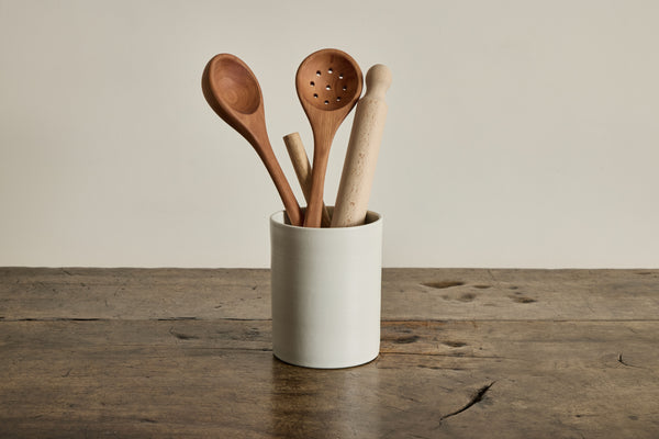 Utensil Holder in Cream
