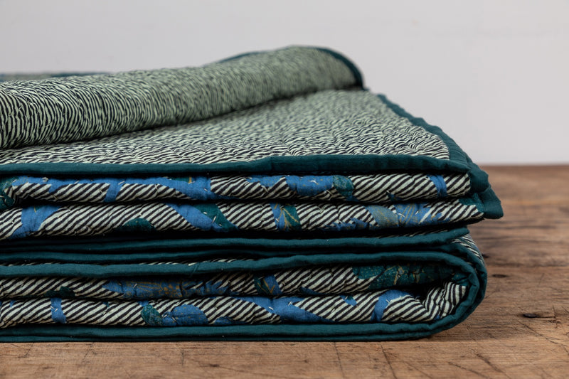Nickey Kehoe Quilt, Navy and Creme Hash Stripe
