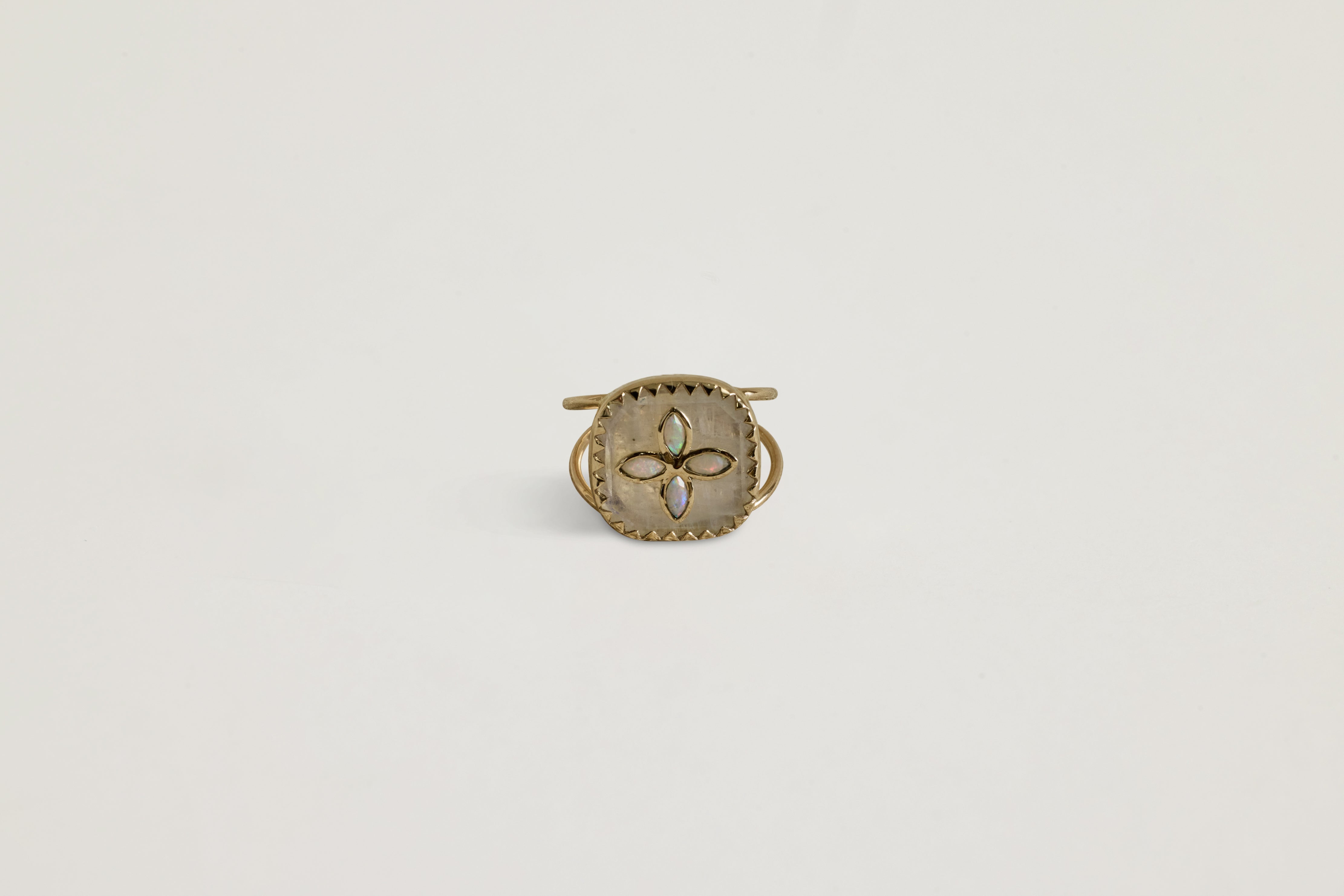 Bowie N°2 Ring, Moonstone (Size 52)