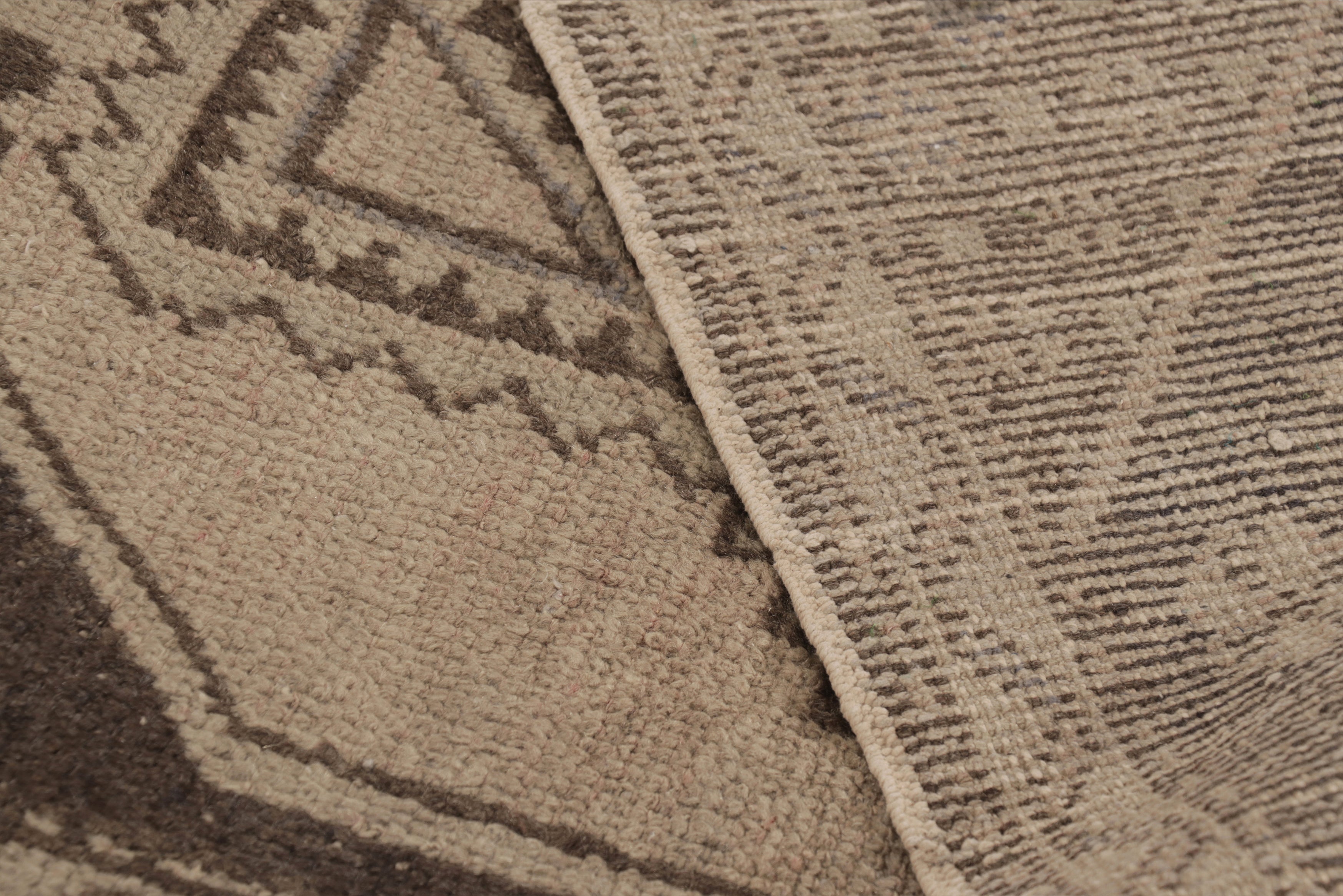 Turkish Brown Medallion Rug 3’10 X 5’9