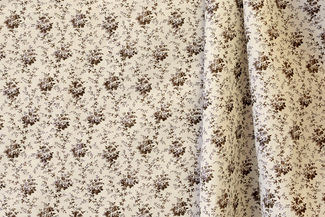 Rambling Rose Linen in Mauve