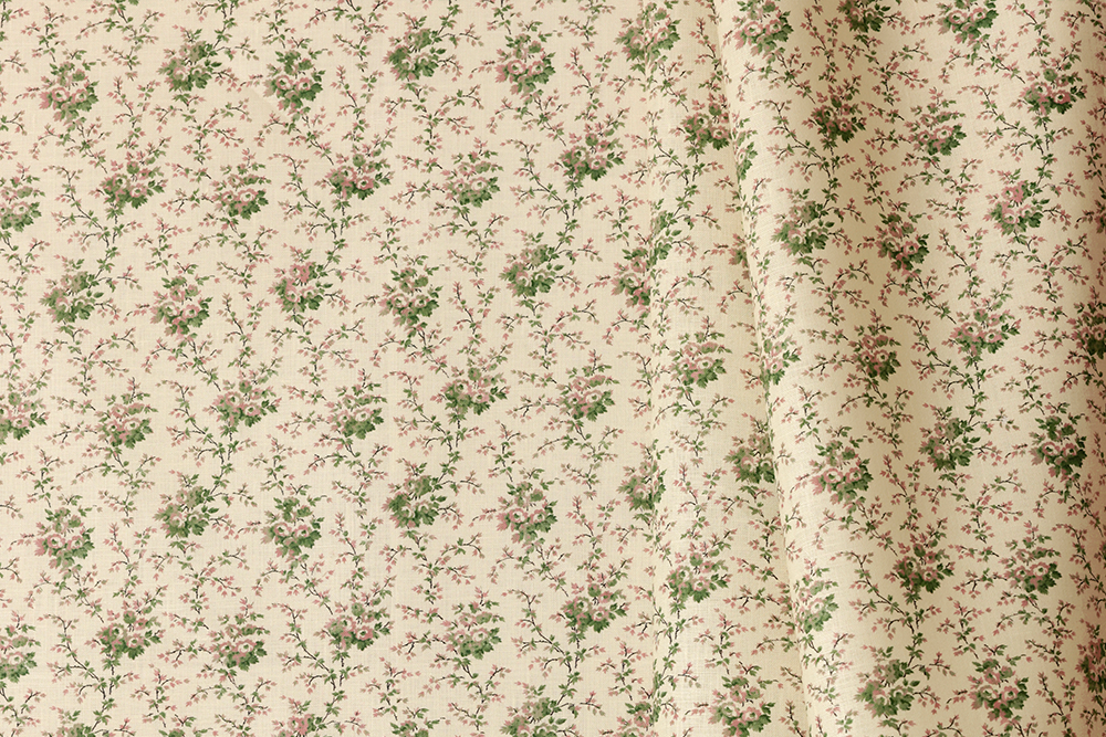Rambling Rose Linen in Angelica