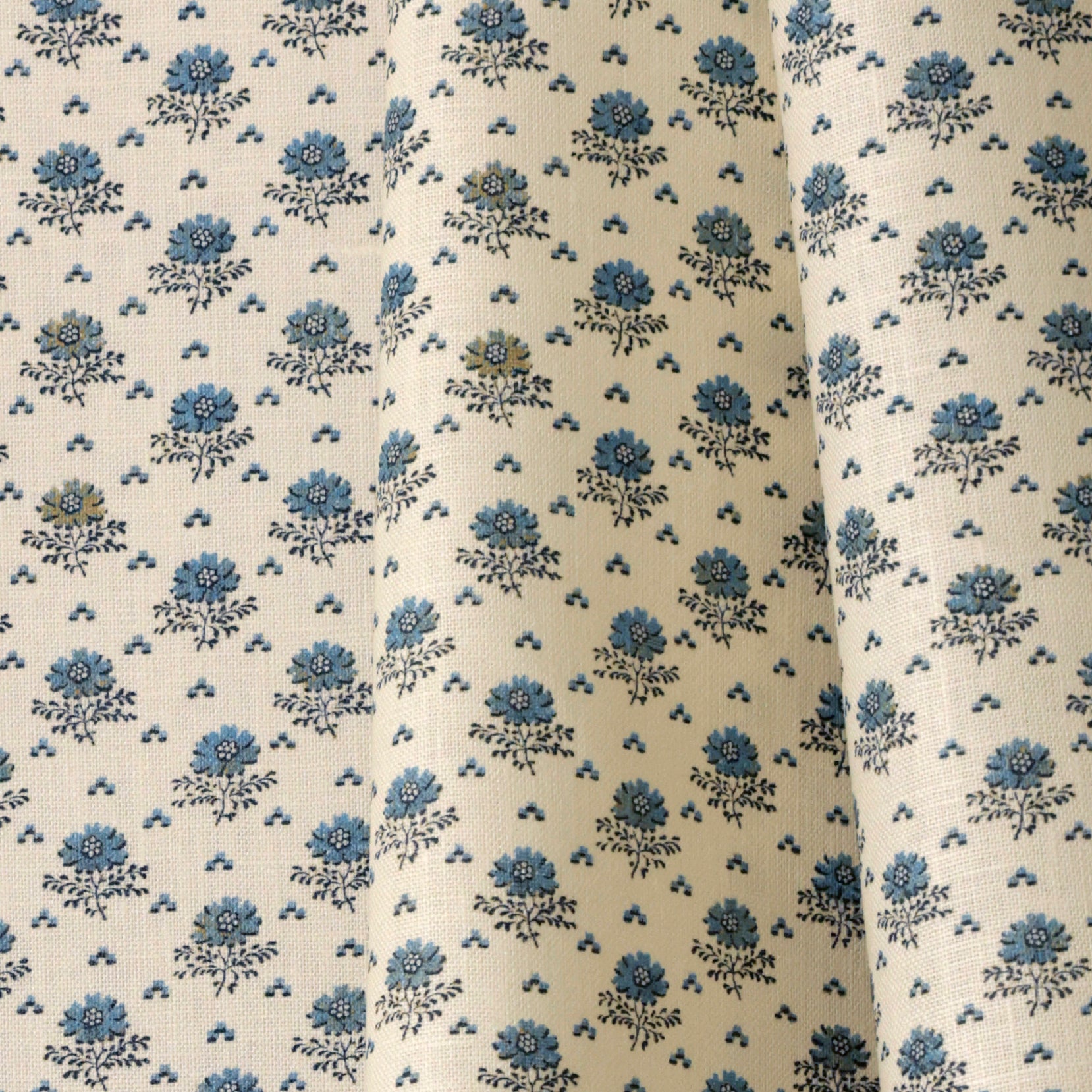Little Weed Linen in Periwinkle