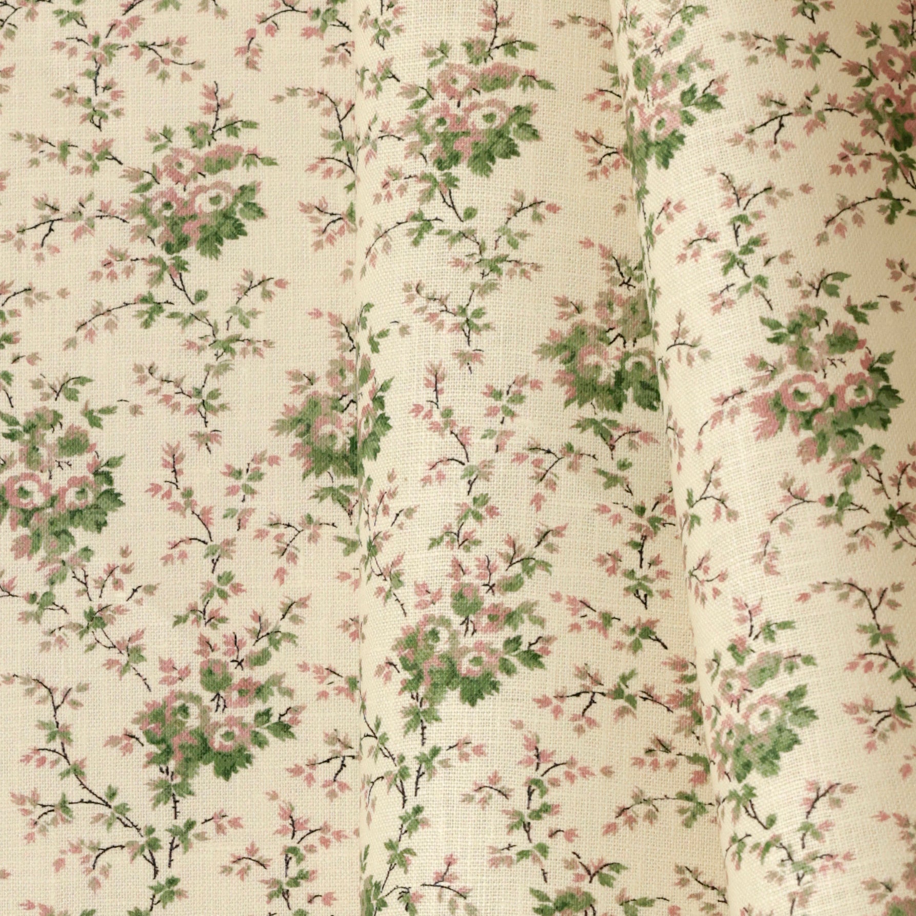 Rambling Rose Linen in Angelica