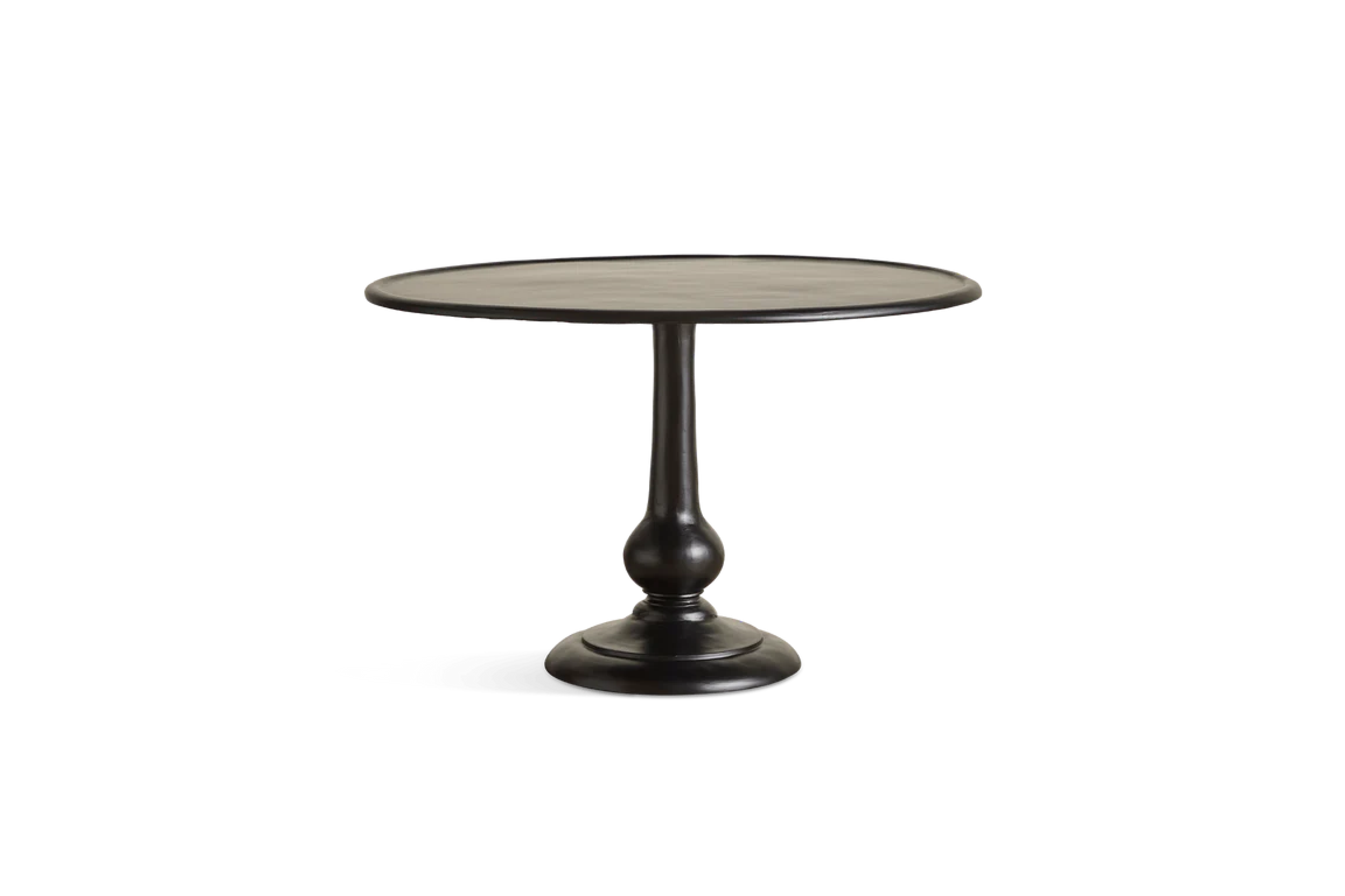 Windsor Dining Table