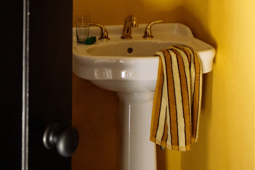 Helena Bath Set in Ochre