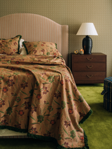 Aster Jacquard Coverlet with Fringe in Vert