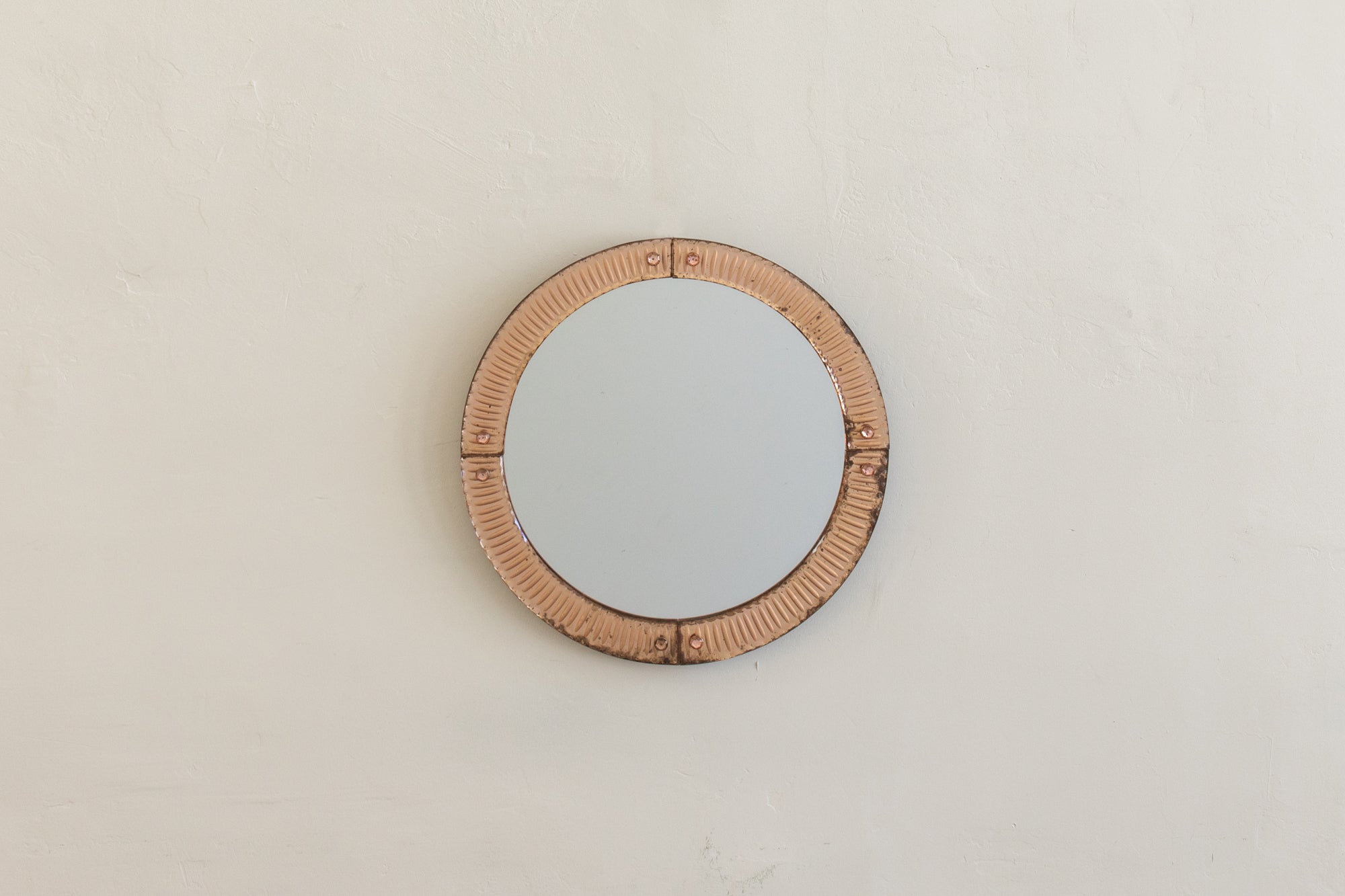 Cristal Arte Round Mirror (LA) - Nickey Kehoe