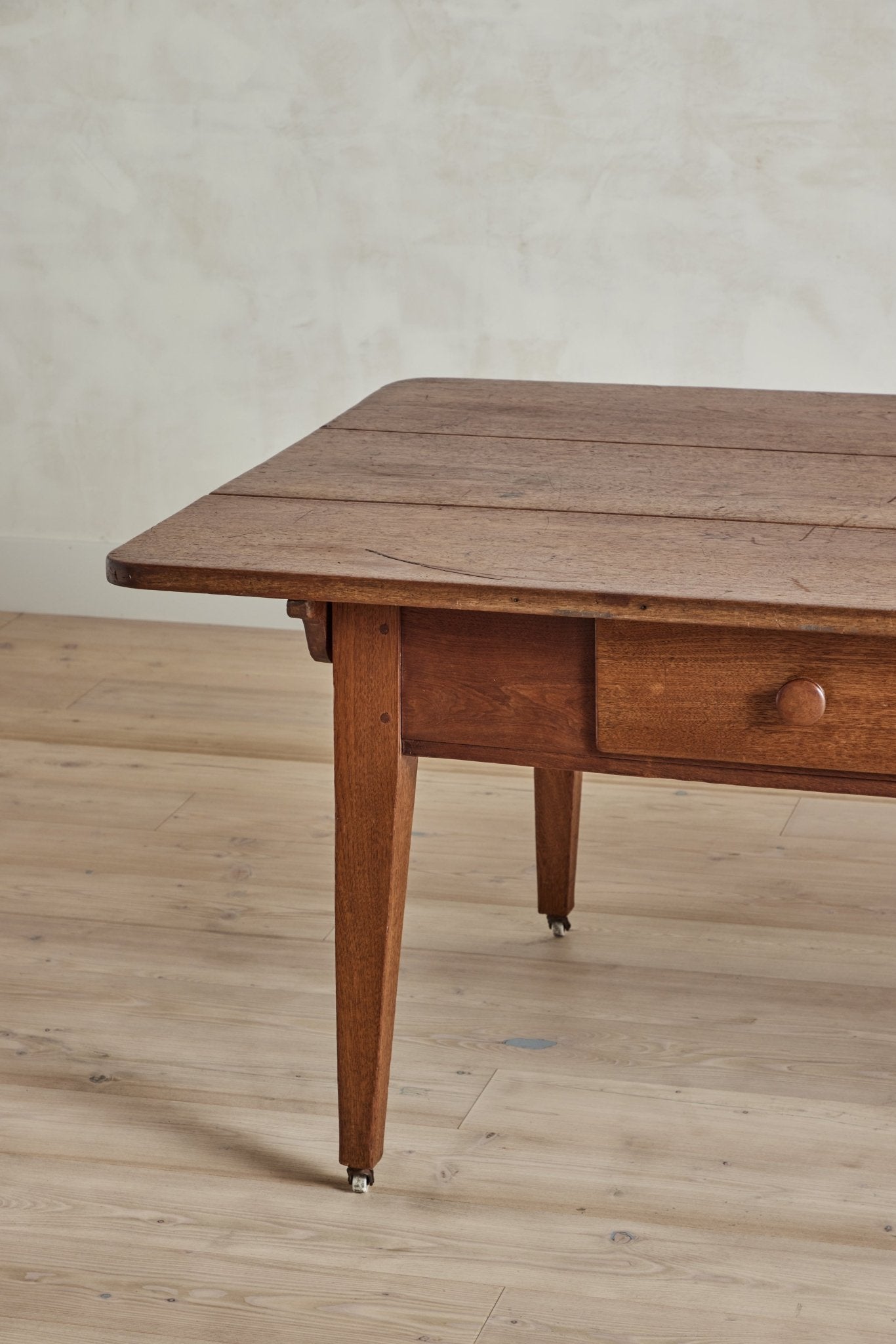 Early American Side Table (LA) - Nickey Kehoe