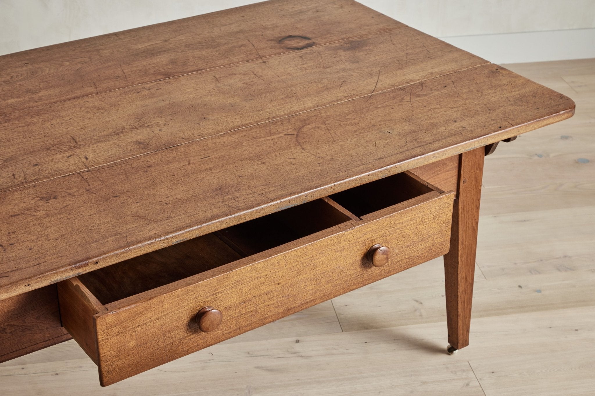 Early American Side Table (LA) - Nickey Kehoe